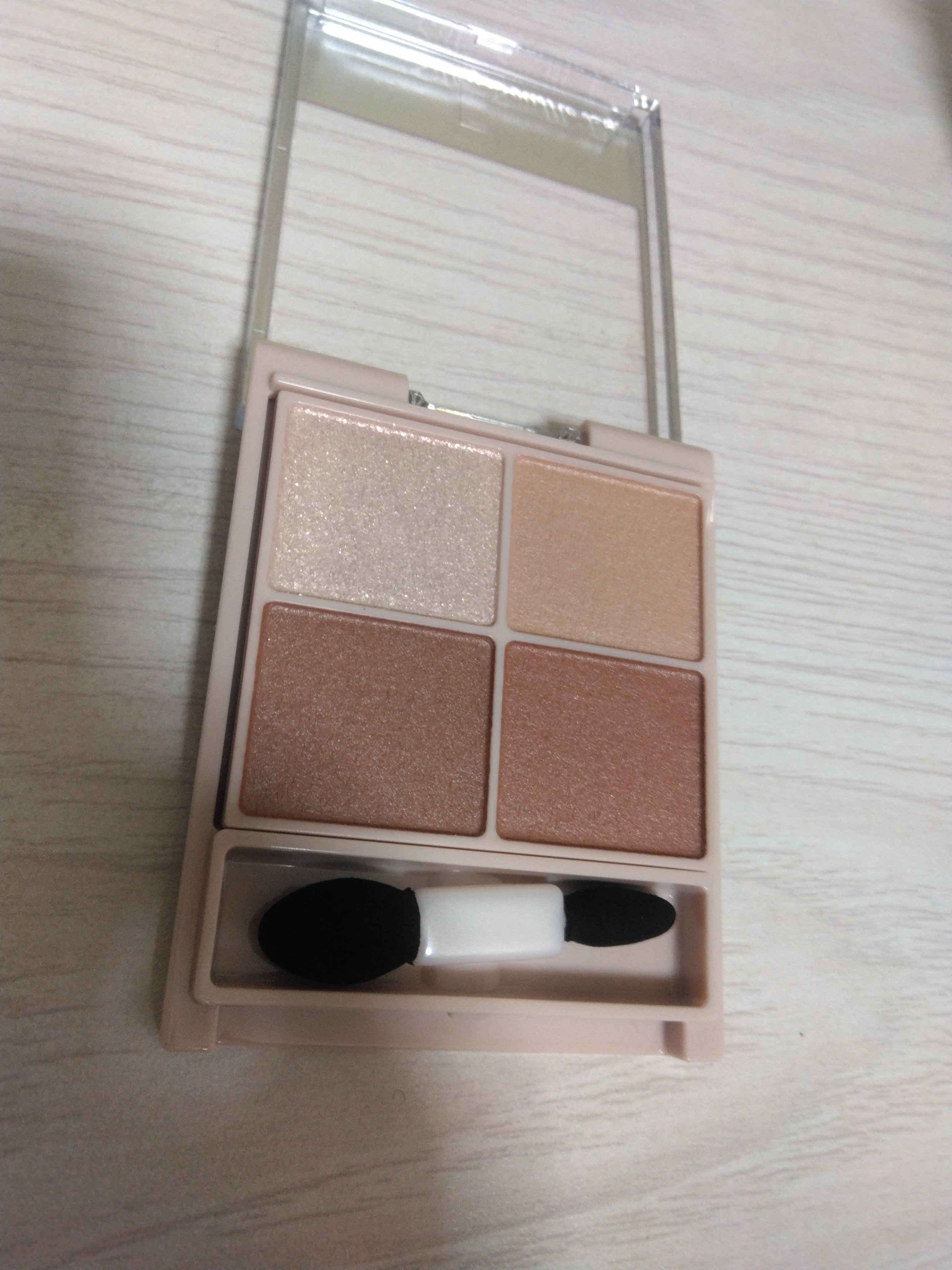 シルキースフレアイズ（マットタイプ）/キャンメイク/アイシャドウパレットを使ったクチコミ（1枚目）