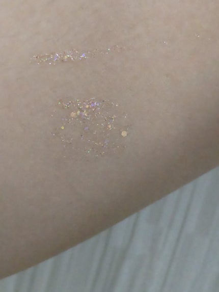 トゥインクルグリッター/VAVI MELLO/グリッターを使ったクチコミ(5枚目)