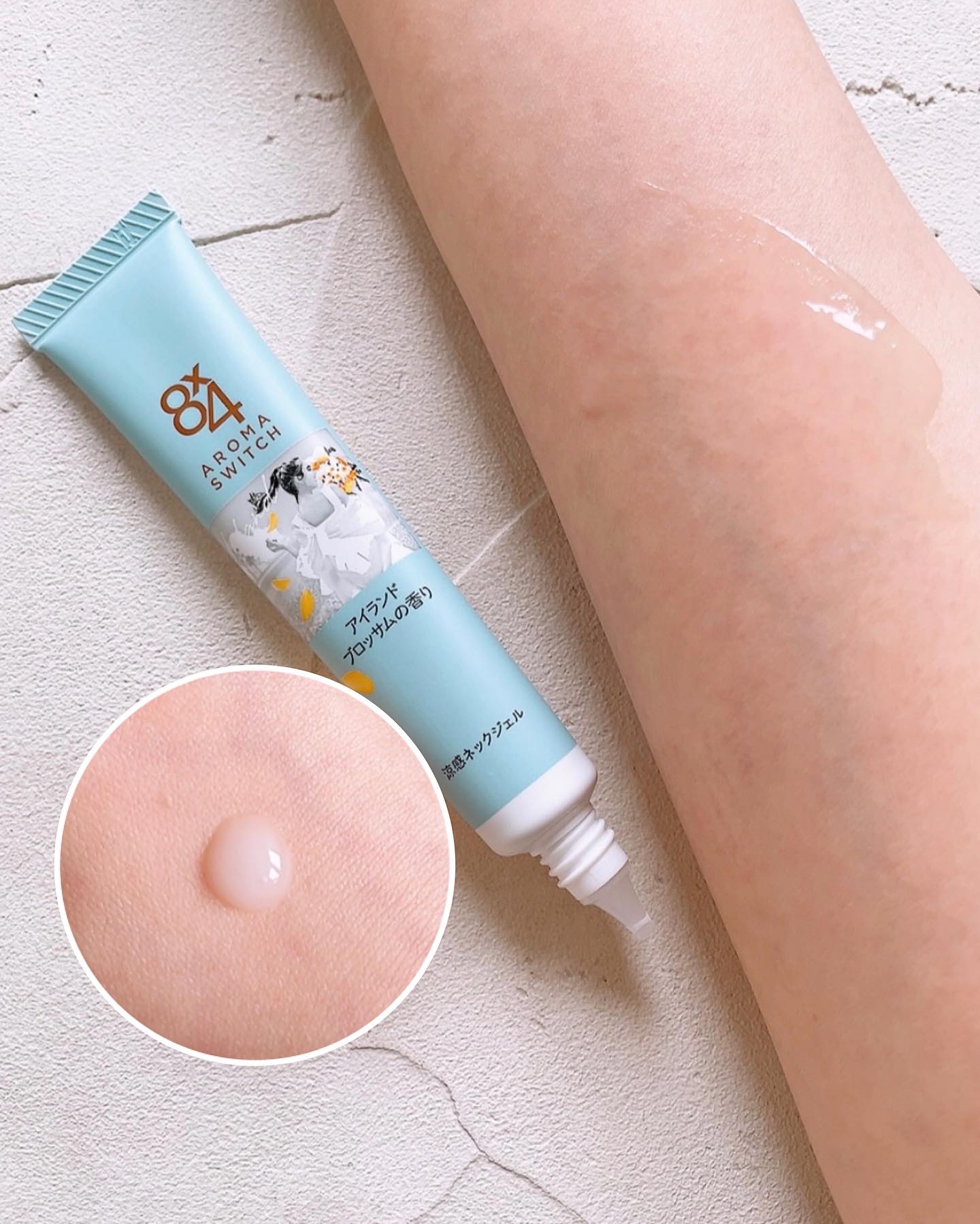 8x4 アロマスイッチ 涼感ネックジェル アイランドブロッサムの香り/８ｘ４/デオドラント・制汗剤を使ったクチコミ（3枚目）