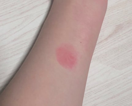 YSLラブシャイン キャンディ グロウ バーム/YVES SAINT LAURENT BEAUTE/口紅を使ったクチコミ(2枚目)