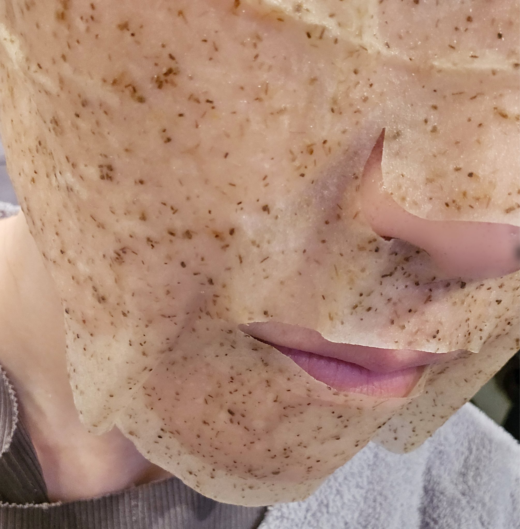 ツボクサスージングハイドロヨモギマスク/LIALUSTER/シートマスク・パックを使ったクチコミ（3枚目）