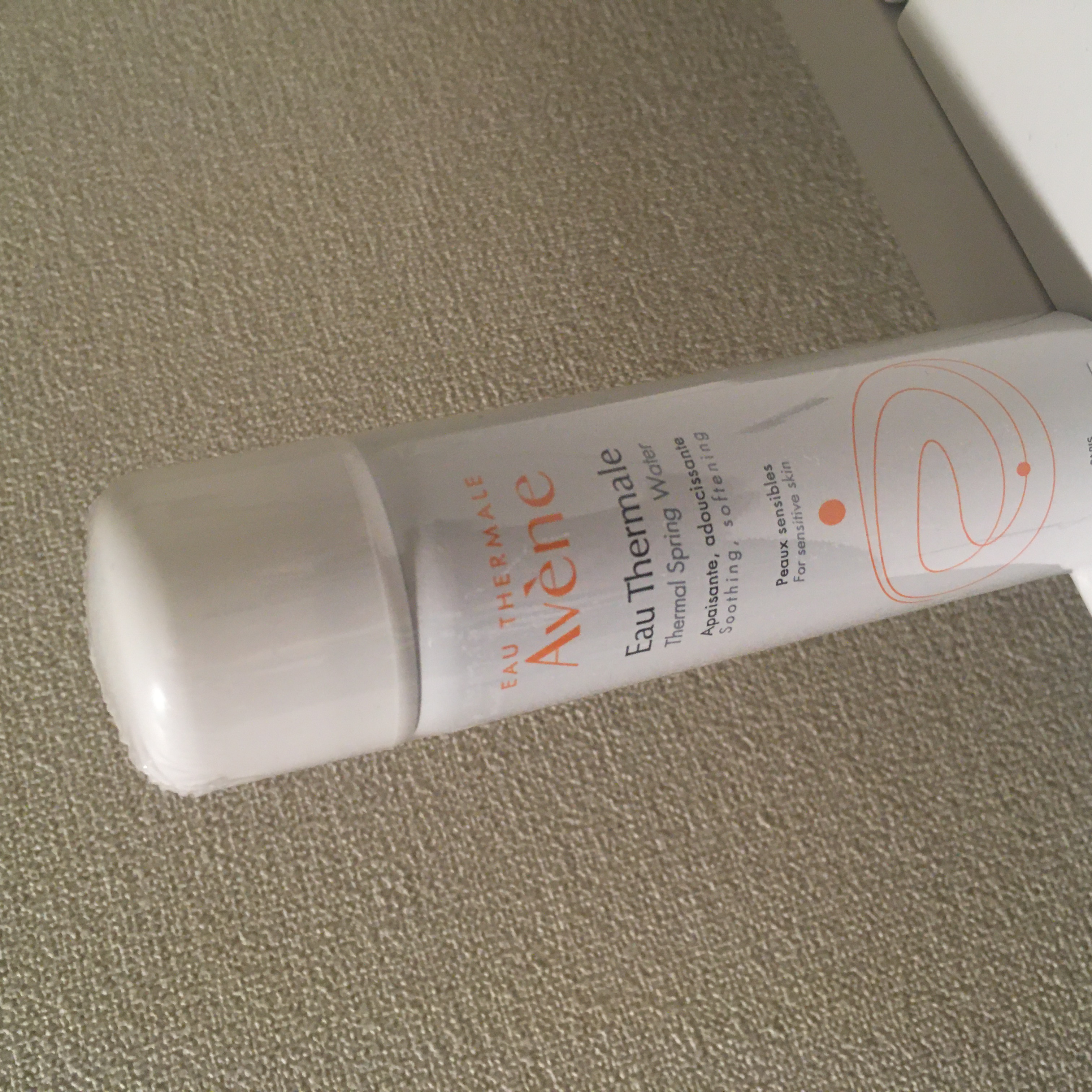 ウオーター/アベンヌ/ミスト状化粧水を使ったクチコミ（1枚目）