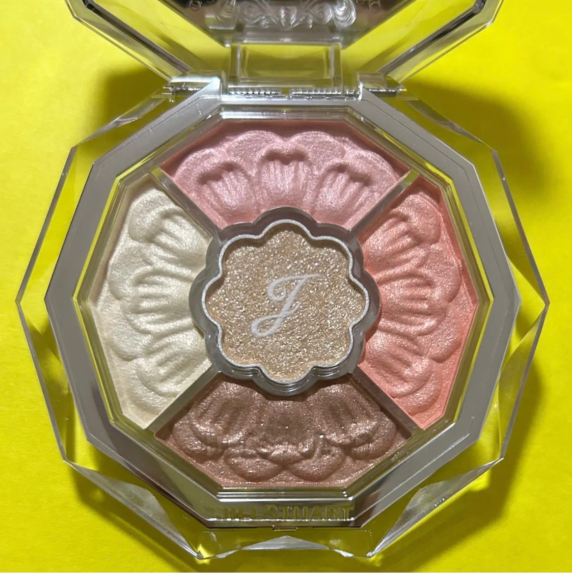 ジルスチュアート ブルームクチュール アイズ ジュエルドブーケ/JILL STUART/アイシャドウパレットを使ったクチコミ(2枚目)