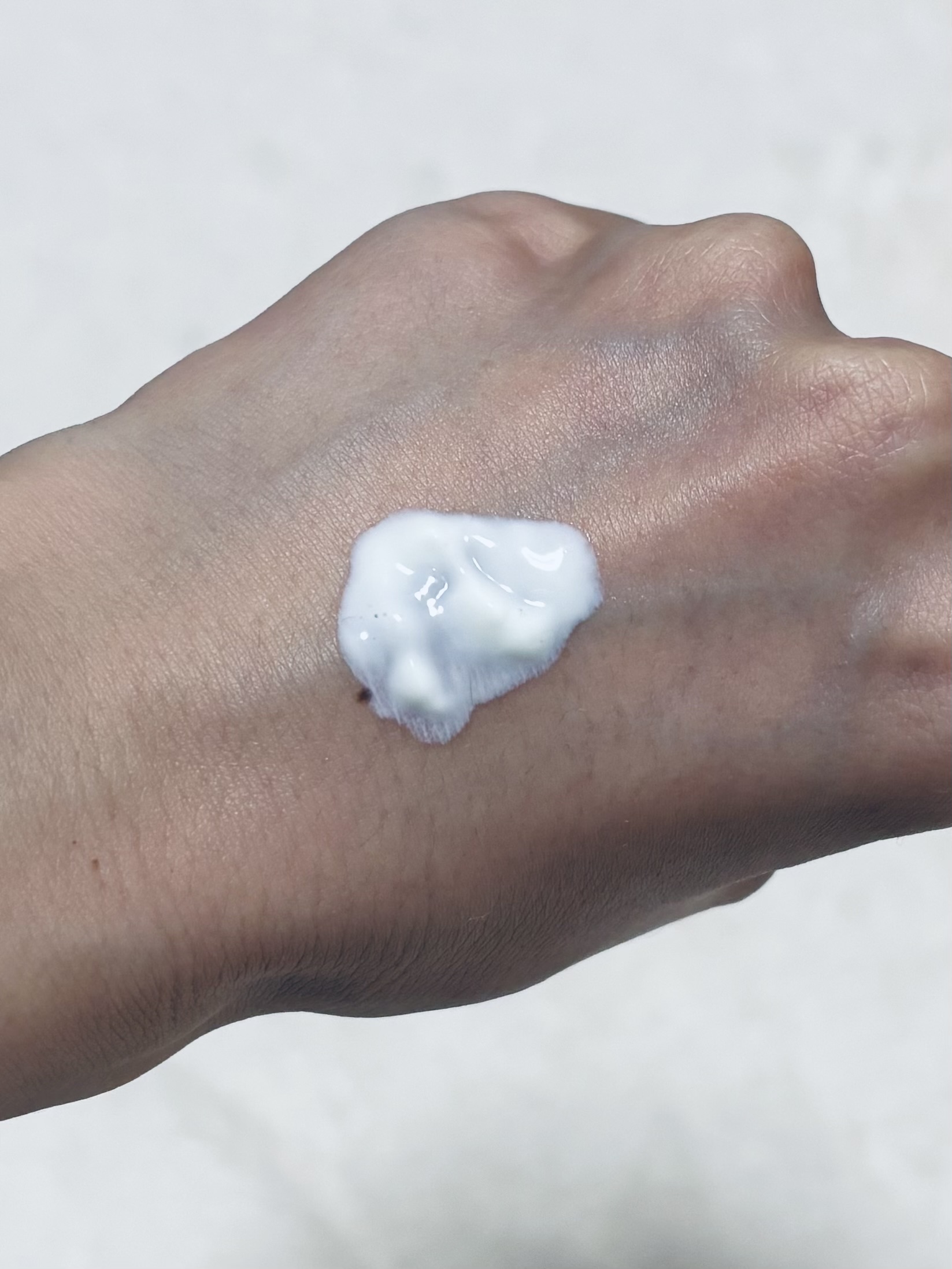 ヒアルーシカ ウォーターフィット サンセラム/SKIN1004/日焼け止めローションを使ったクチコミ（2枚目）