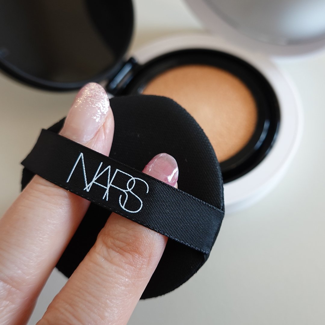 NARS ライトリフレクティング セラムクッション ファンデーション 03789/NARS/クッションファンデーションを使ったクチコミ（3枚目）
