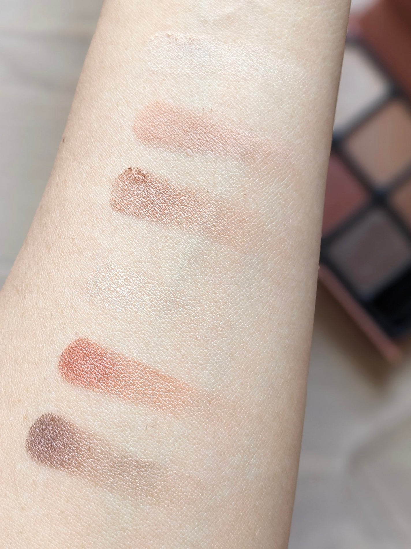 アイカラーパレット/heme/アイシャドウパレットを使ったクチコミ(4枚目)