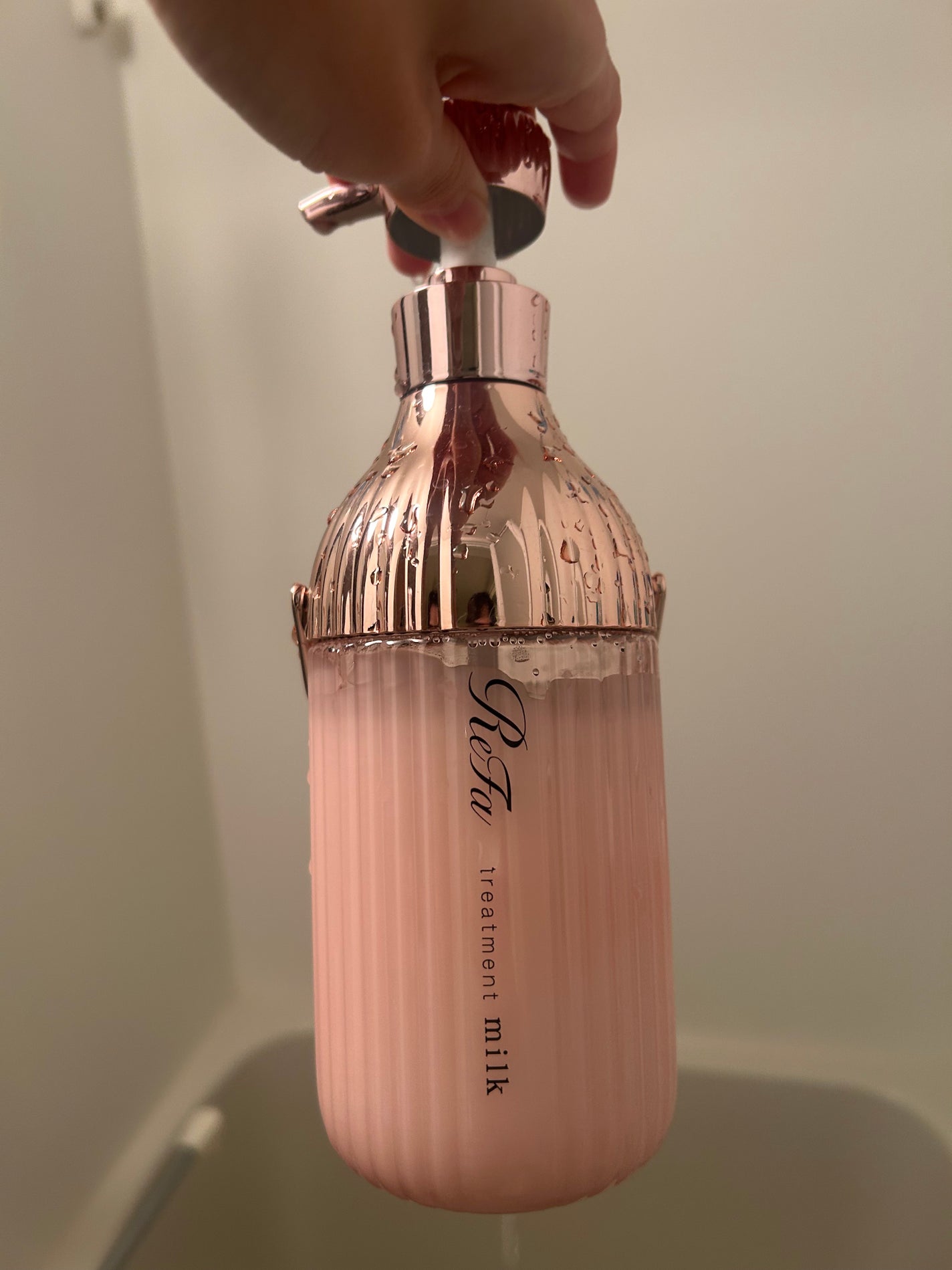 リファミルクプロテインアウトバストリートメントピンク/ReFa/アウトバストリートメントを使ったクチコミ(1枚目)