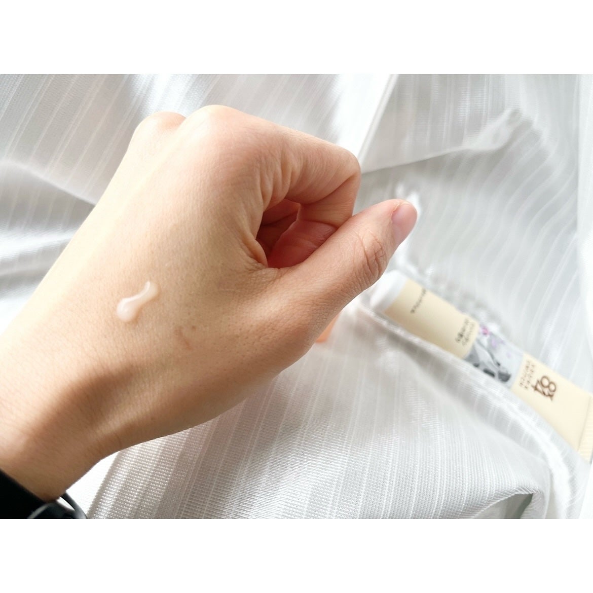 8x4 アロマスイッチ 涼感ネックジェル パリスブーケの香り/8x4/デオドラント・制汗剤を使ったクチコミ(3枚目)