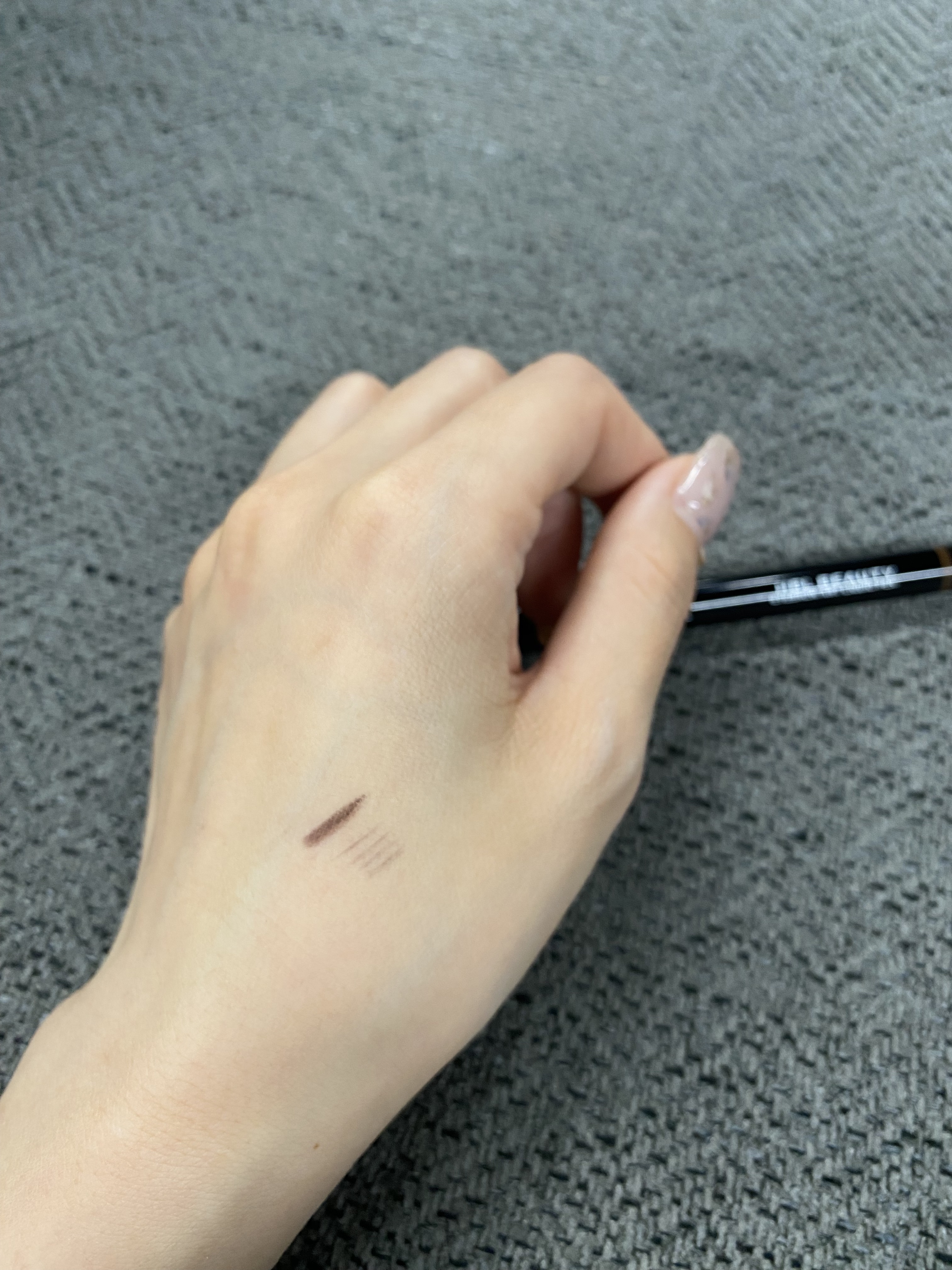 HBL アイブロウ アートリキッドペン/HBL BEAUTY/リキッドアイブロウを使ったクチコミ（1枚目）