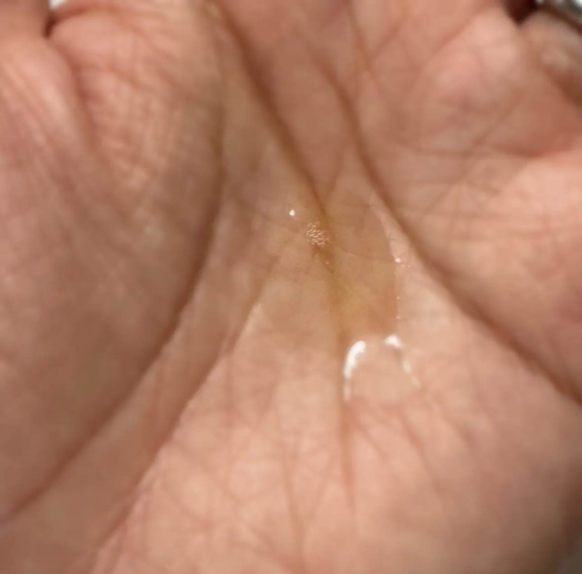 Linon ロックオイル ライト/Linon/ヘアオイルを使ったクチコミ（2枚目）