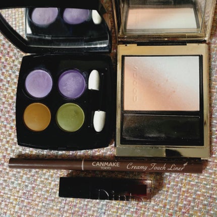 レ キャトル オンブル/CHANEL/アイシャドウパレットを使ったクチコミ(1枚目)