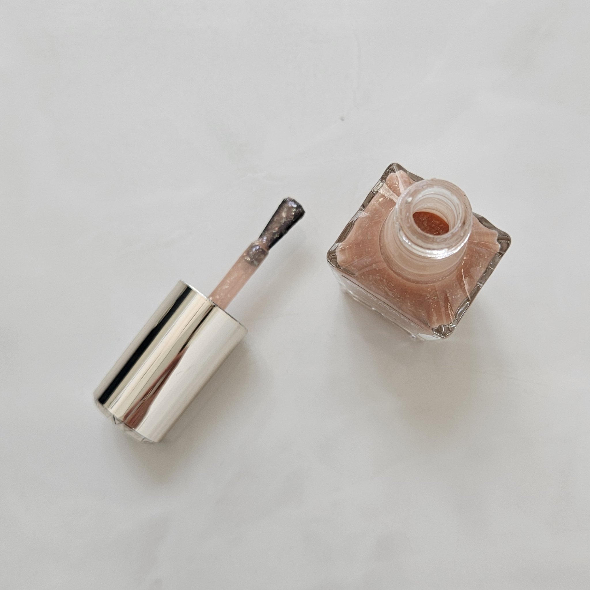 カラフルネイルズ/キャンメイク/マニキュアを使ったクチコミ（2枚目）