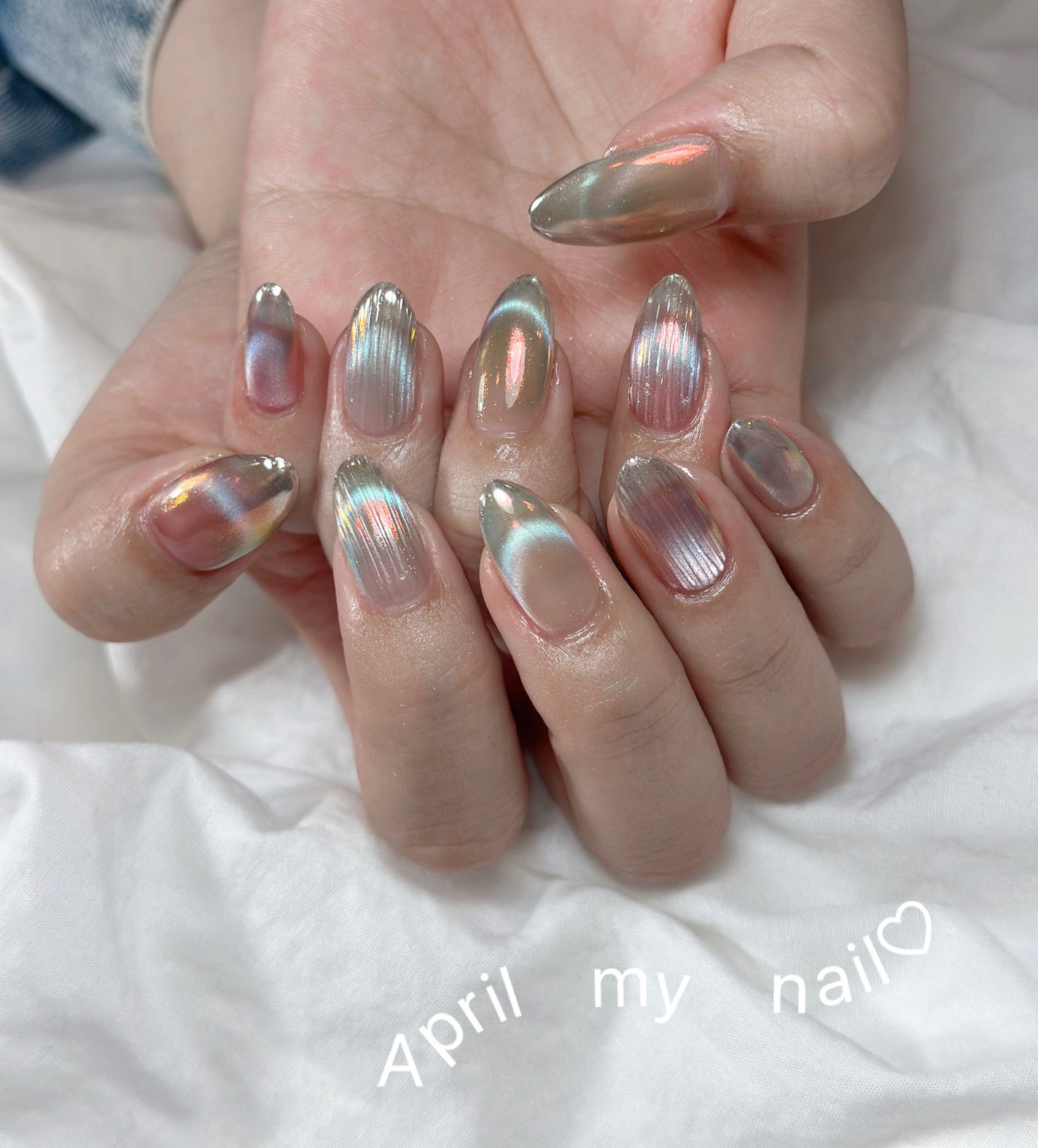 Kanna ╎フォロバ100 on LIPS 「・Aprilmynail♡やっっとネイル変えて明日からの投稿は..」(1枚目)