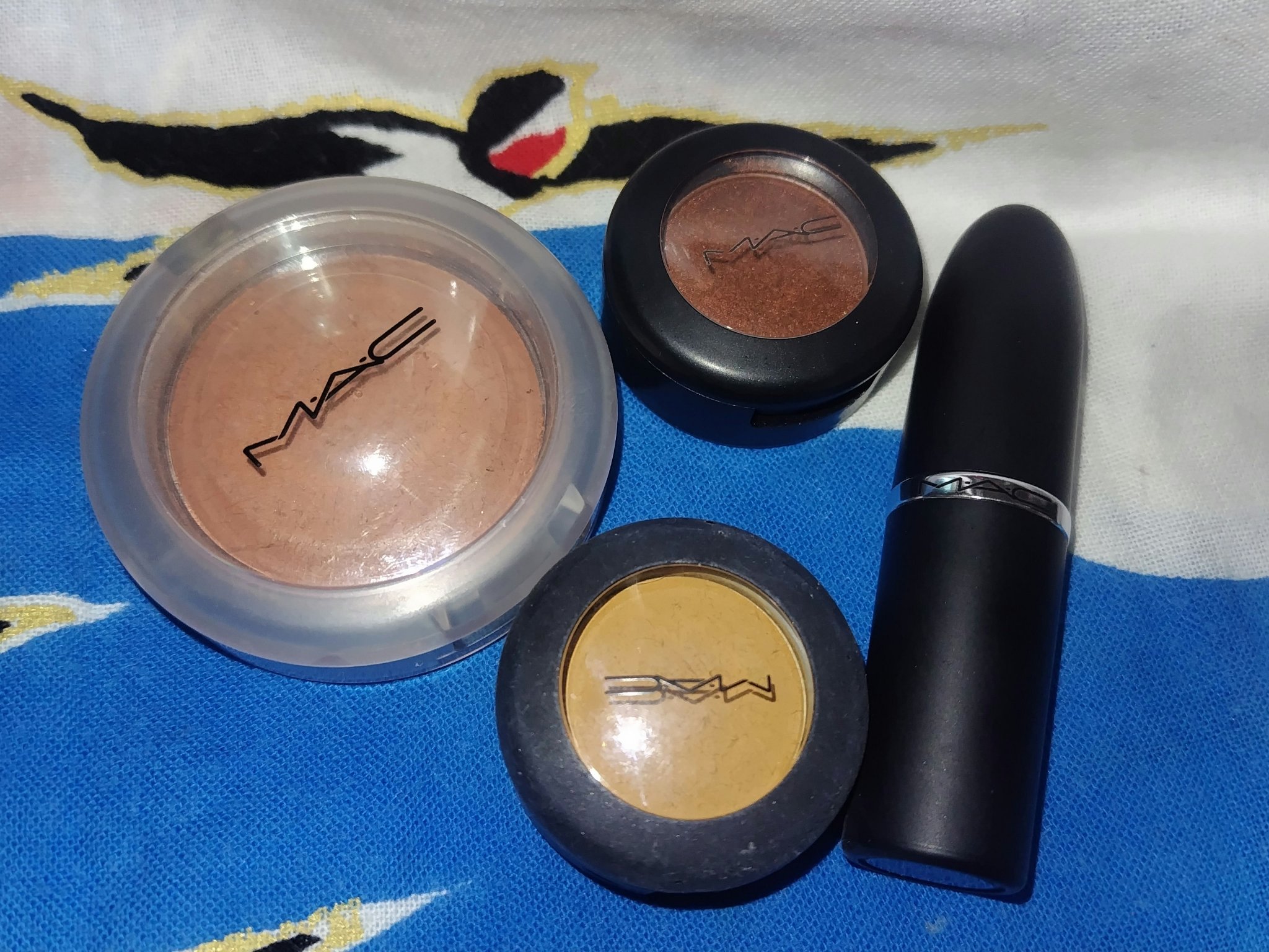 パウダー キス アイシャドウ/M・A・C/単色アイシャドウを使ったクチコミ（1枚目）