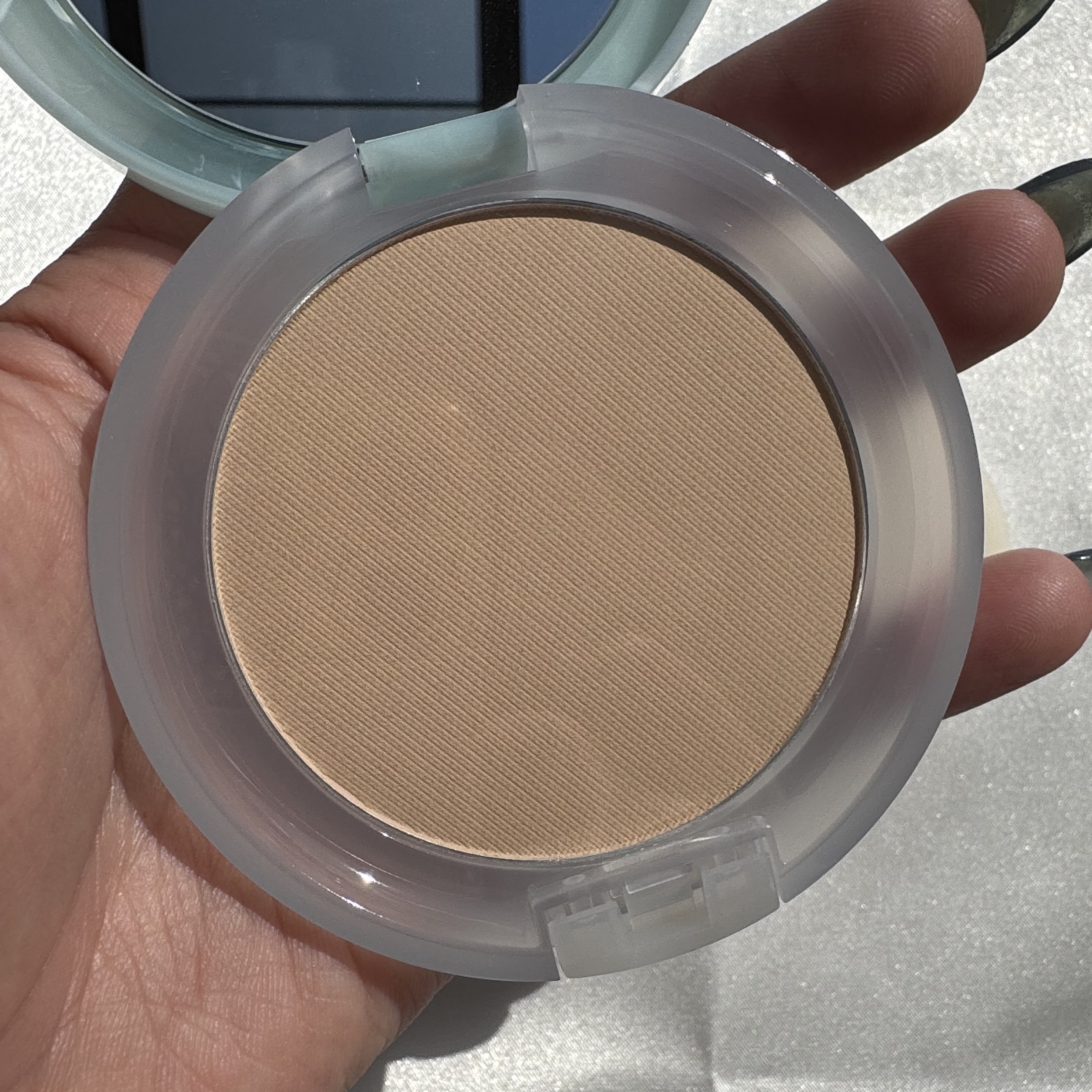 エクセル プロテクティブ  UVリタッチパウダー/excel/プレストパウダーを使ったクチコミ（2枚目）