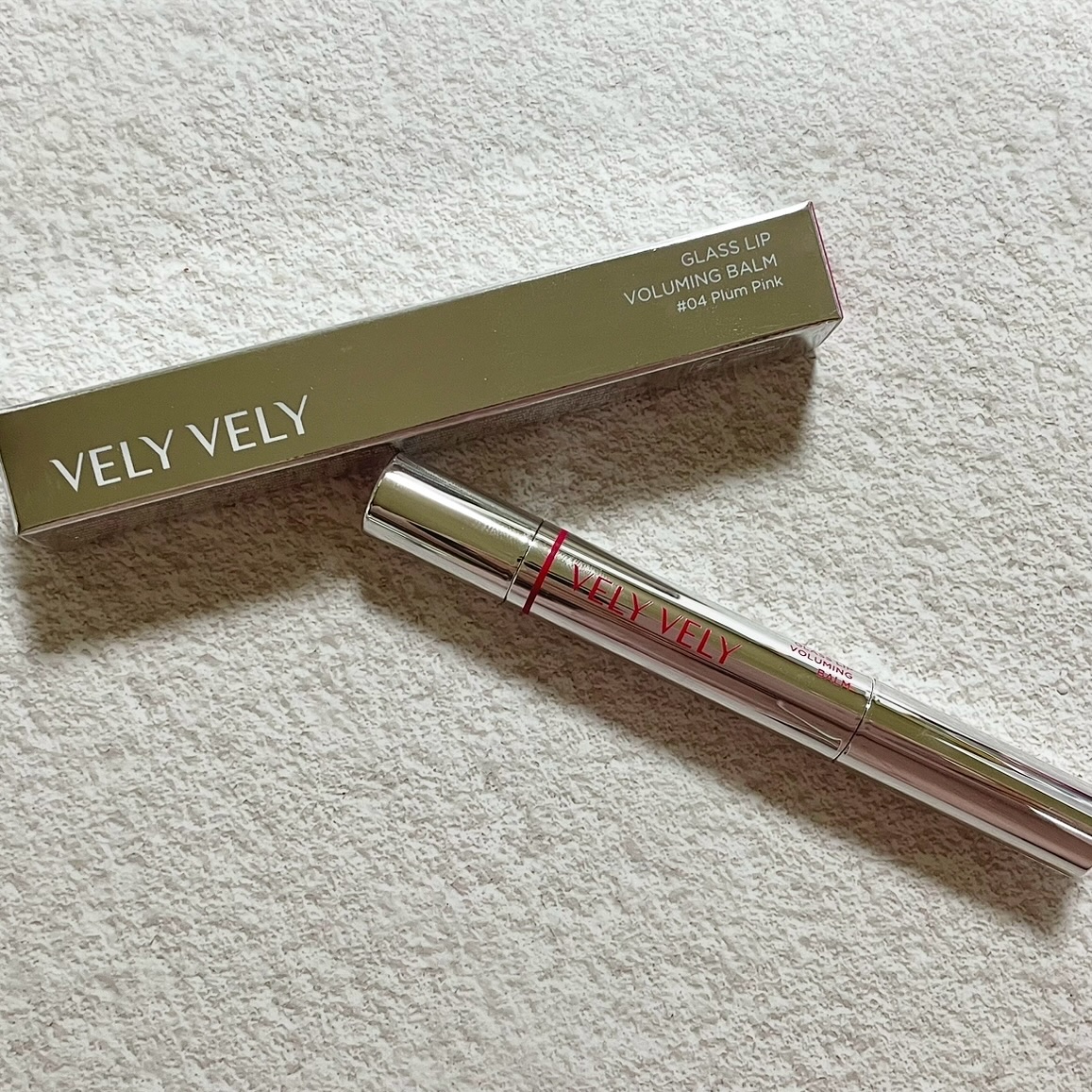 グラスリップボリューミングバーム/VELY VELY/リップバームを使ったクチコミ（1枚目）