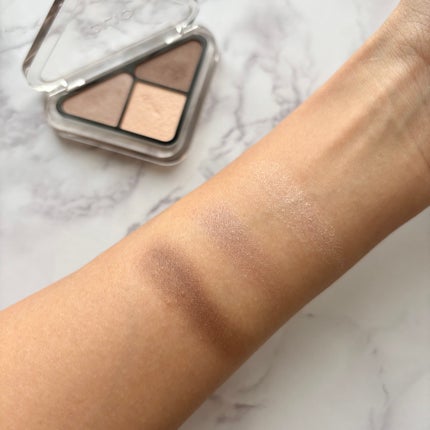 エッセンシャル シャドウ タップ/CLIO/アイシャドウパレットを使ったクチコミ(4枚目)