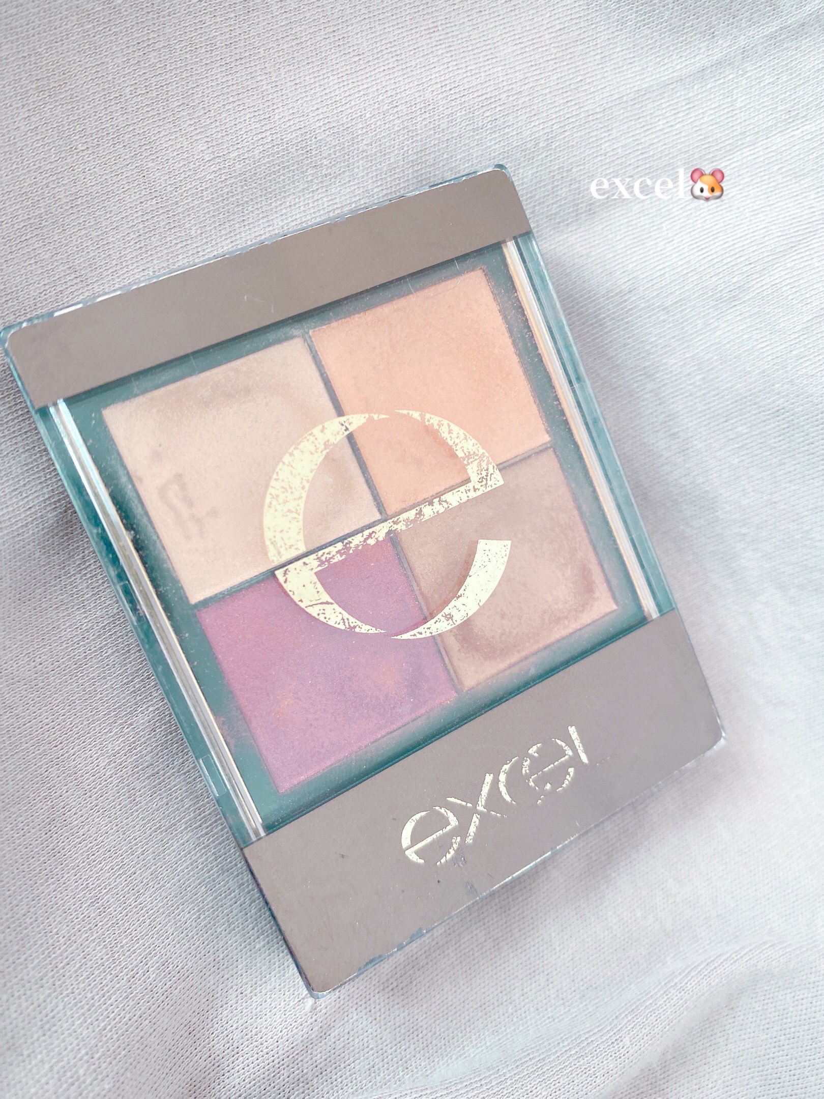 リアルクローズシャドウ/excel/アイシャドウパレットを使ったクチコミ（1枚目）