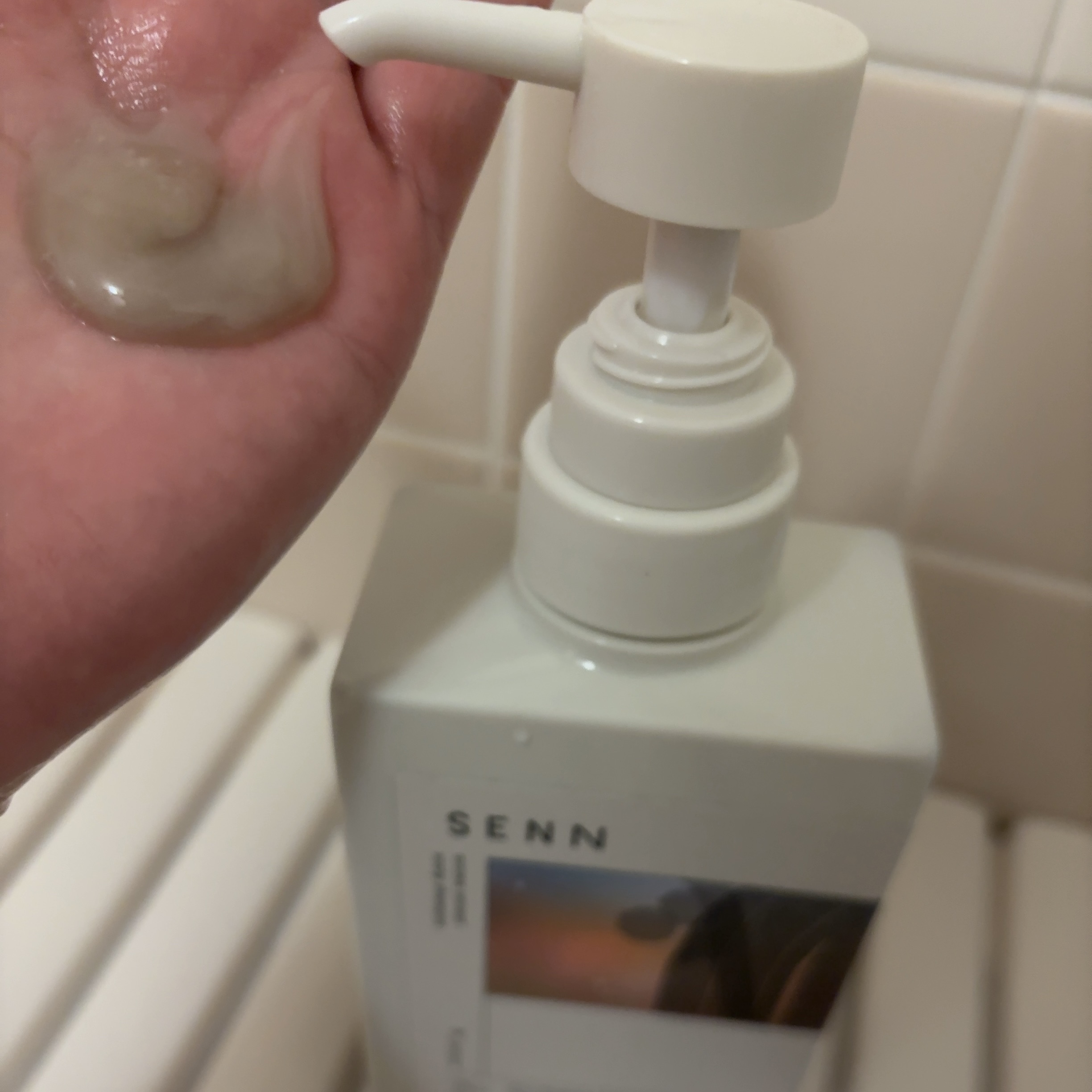 AROMA RETREAT SCALP TREATMENT SHAMPOO 実_minori/SENN/市販シャンプーを使ったクチコミ（2枚目）