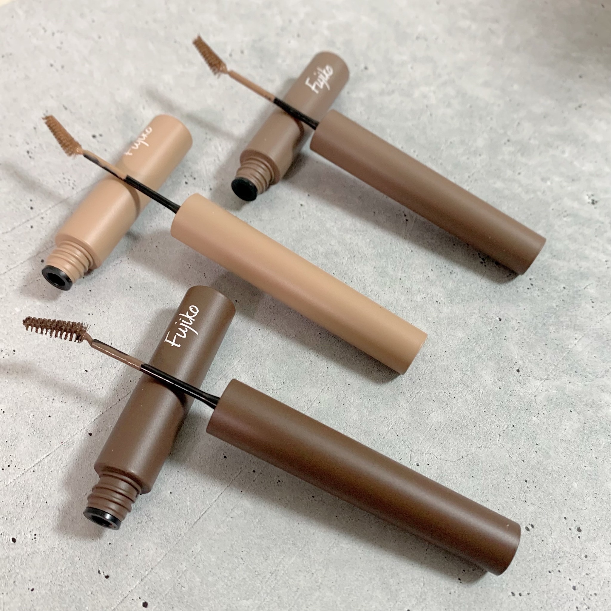 マジカルアイブロウカラー/Fujiko/眉マスカラを使ったクチコミ（3枚目）