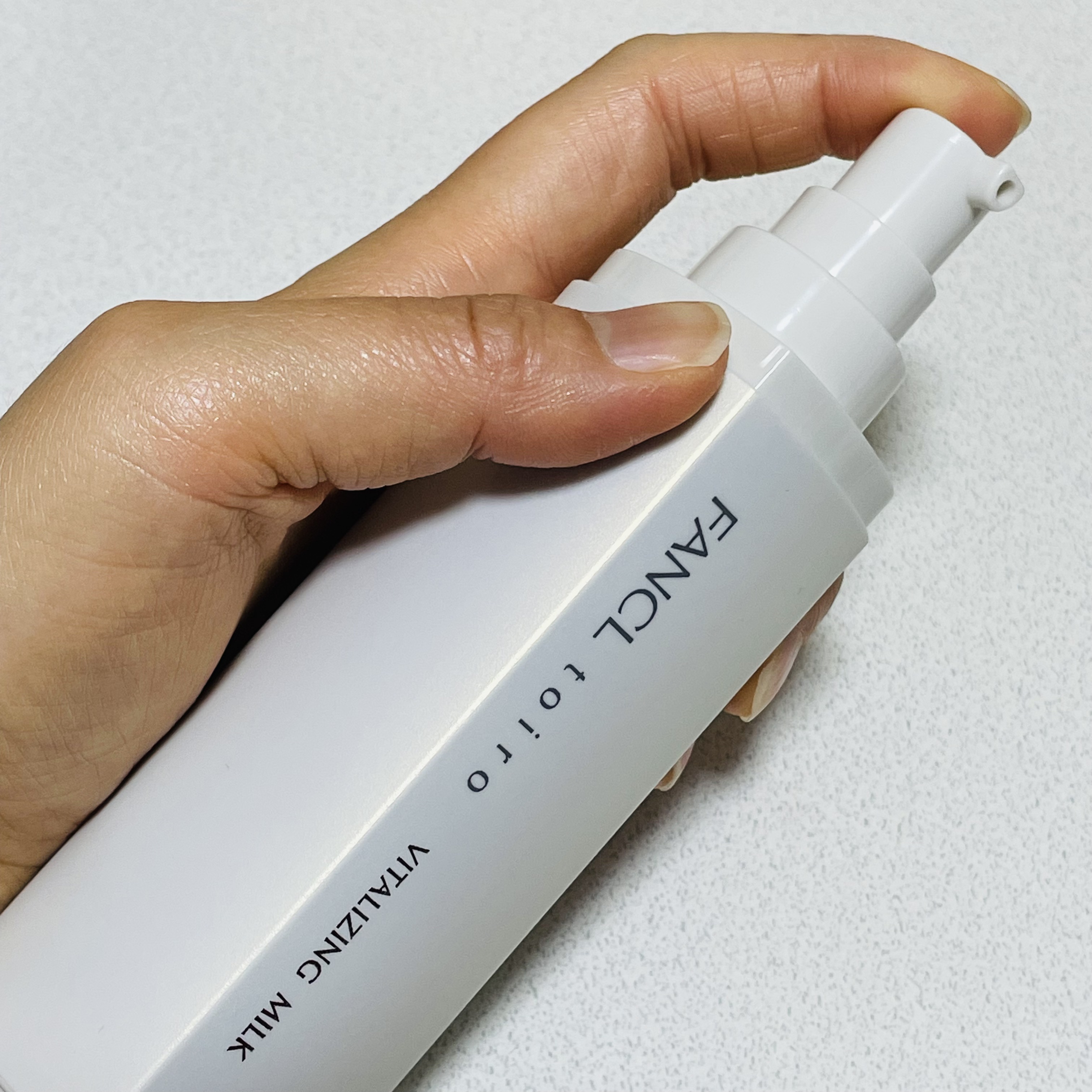 トイロ バイタライジングミルク＜医薬部外品＞/ファンケル/乳液を使ったクチコミ（2枚目）