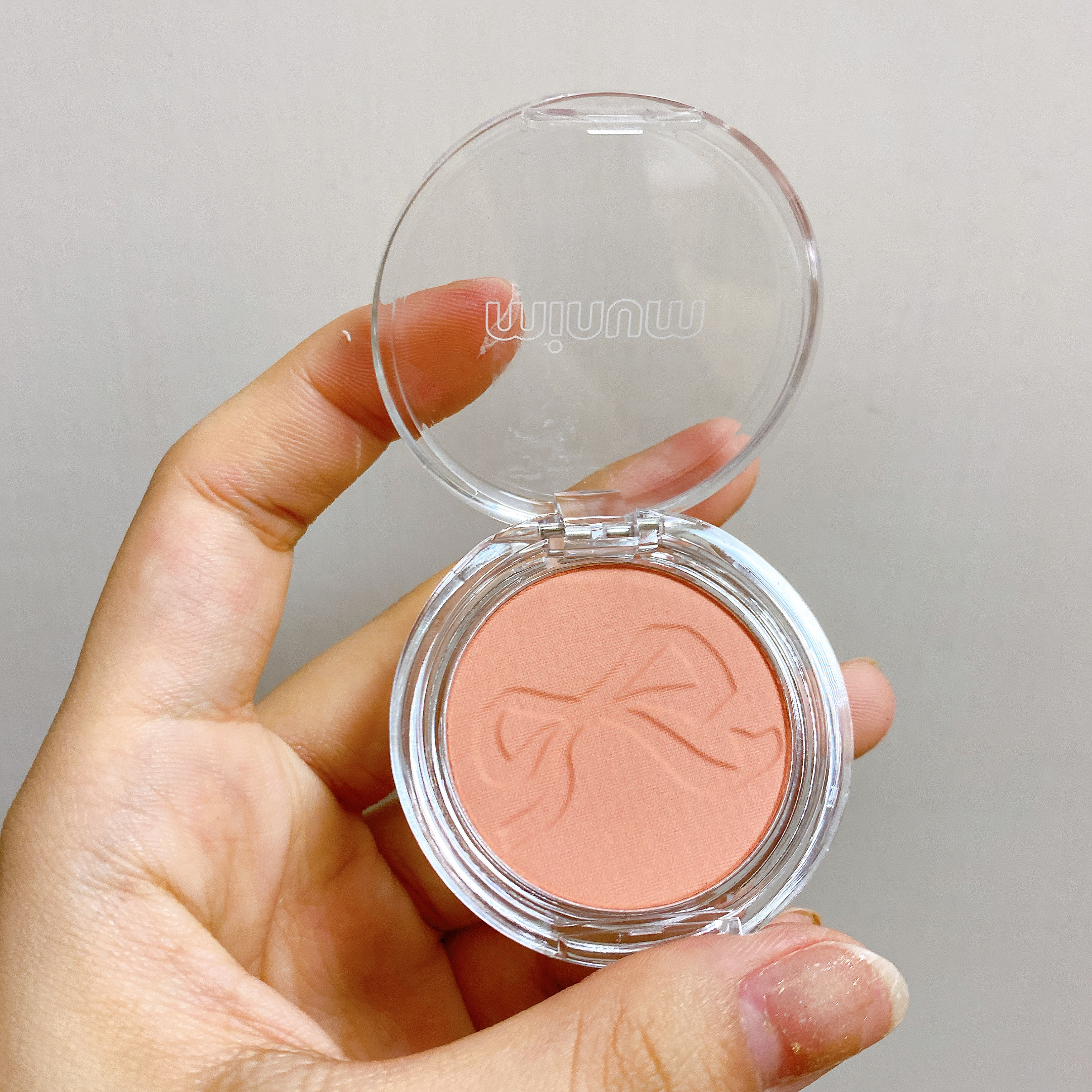 ミニュム リボンパウダーチーク 02 コーラルオレンジ/minum/パウダーチークを使ったクチコミ（1枚目）