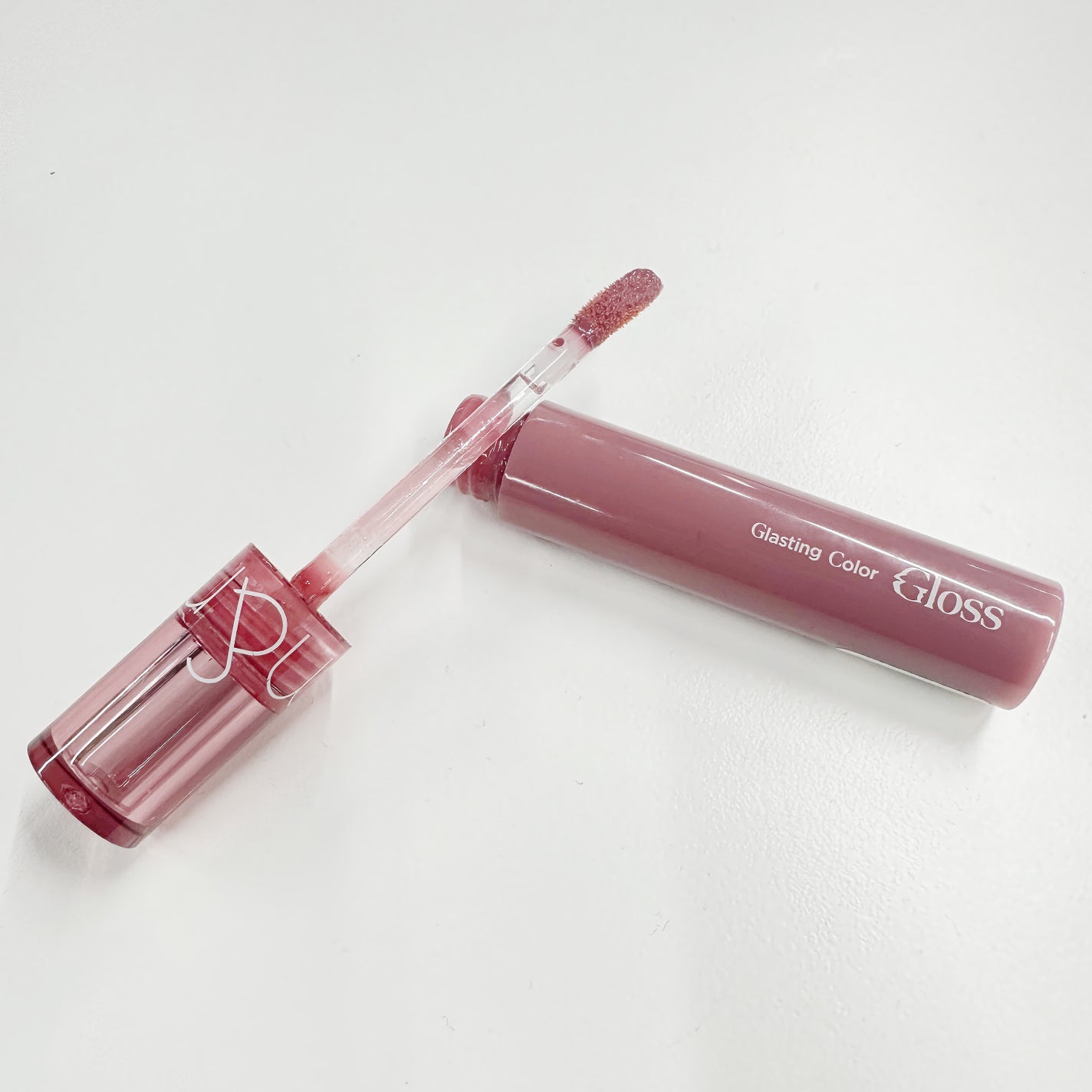 グラスティングカラーグロス/rom&nd/リップグロスを使ったクチコミ(1枚目)