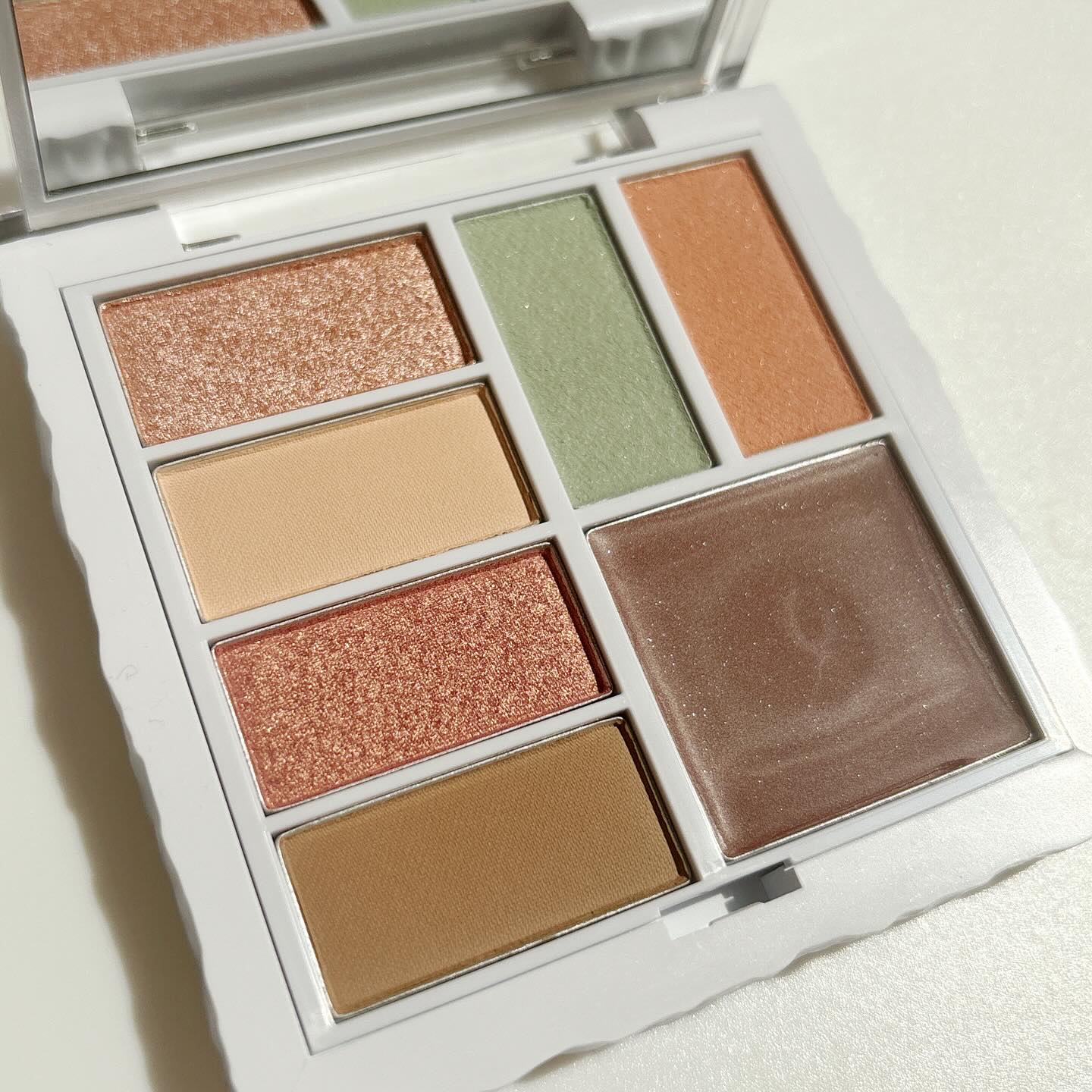 アンボイスドアイシャドウパレット/ArteSinsa/アイシャドウパレットを使ったクチコミ（2枚目）