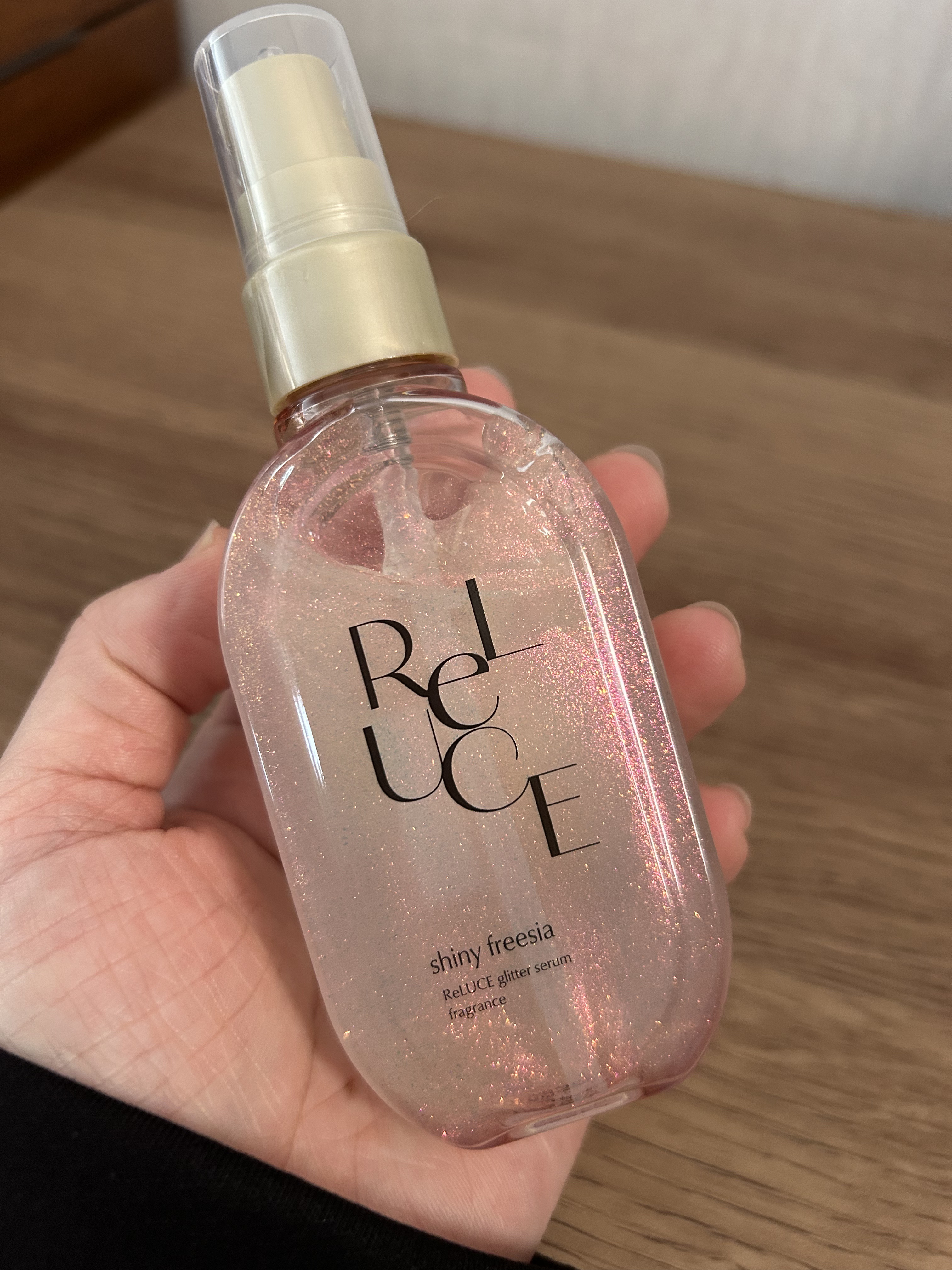 リルーチェ グリッターセラムフレグランス シャイニーフリージア/ReLUCE/香水(その他)を使ったクチコミ（1枚目）