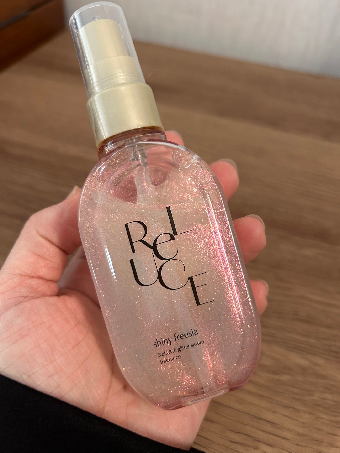 リルーチェ グリッターセラムフレグランス シャイニーフリージア/ReLUCE/香水(その他)を使ったクチコミ(1枚目)