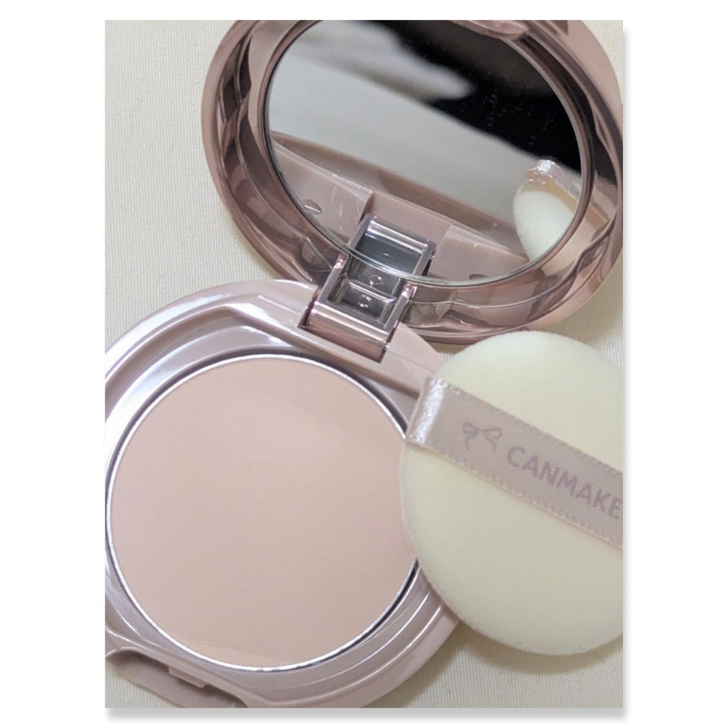 マシュマロフィニッシュパウダー mini/キャンメイク/フェイスパウダーを使ったクチコミ(3枚目)