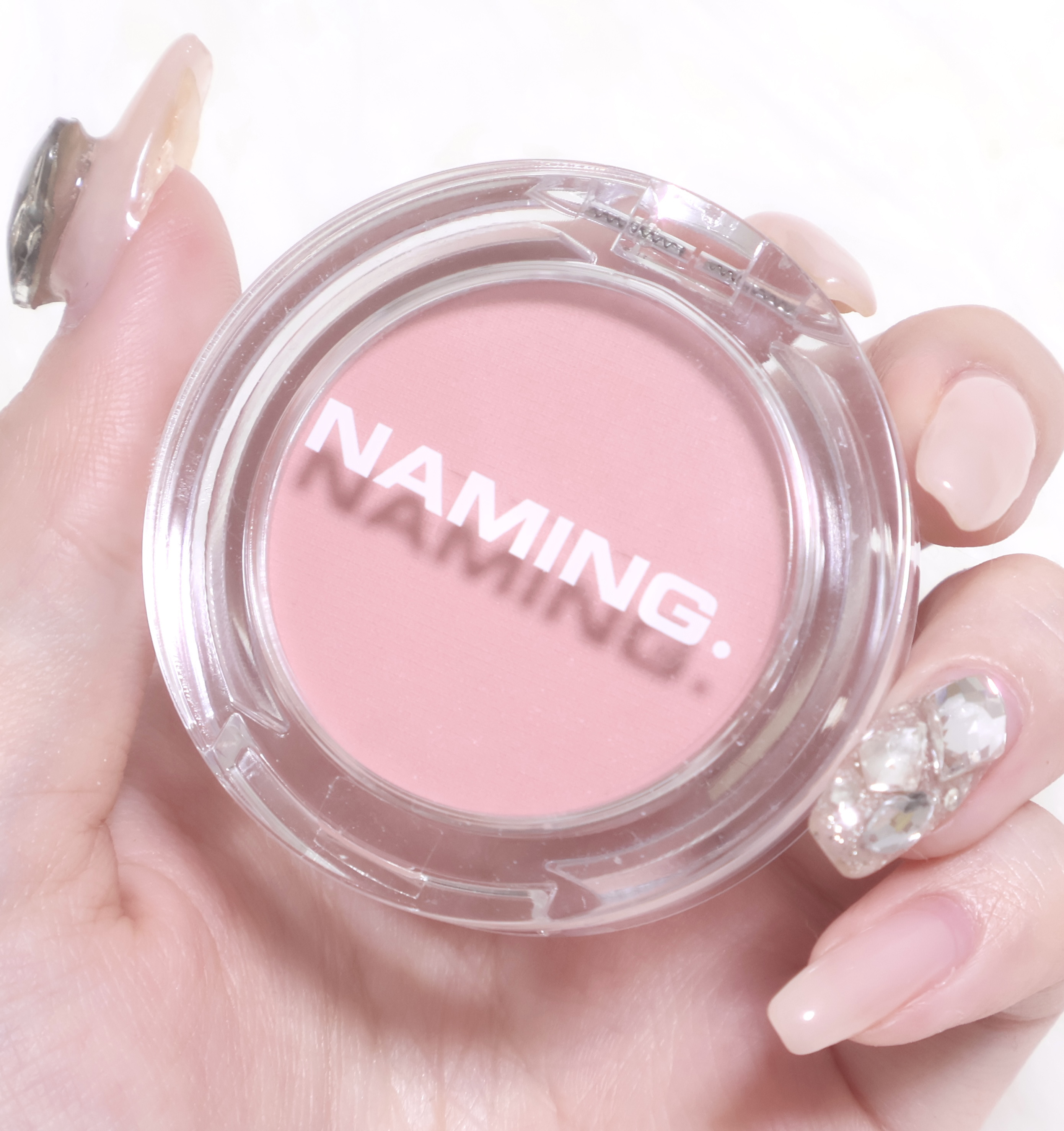 ネーミング フラッフィーパウダーブラッシュ 04/NAMING./パウダーチークを使ったクチコミ（1枚目）