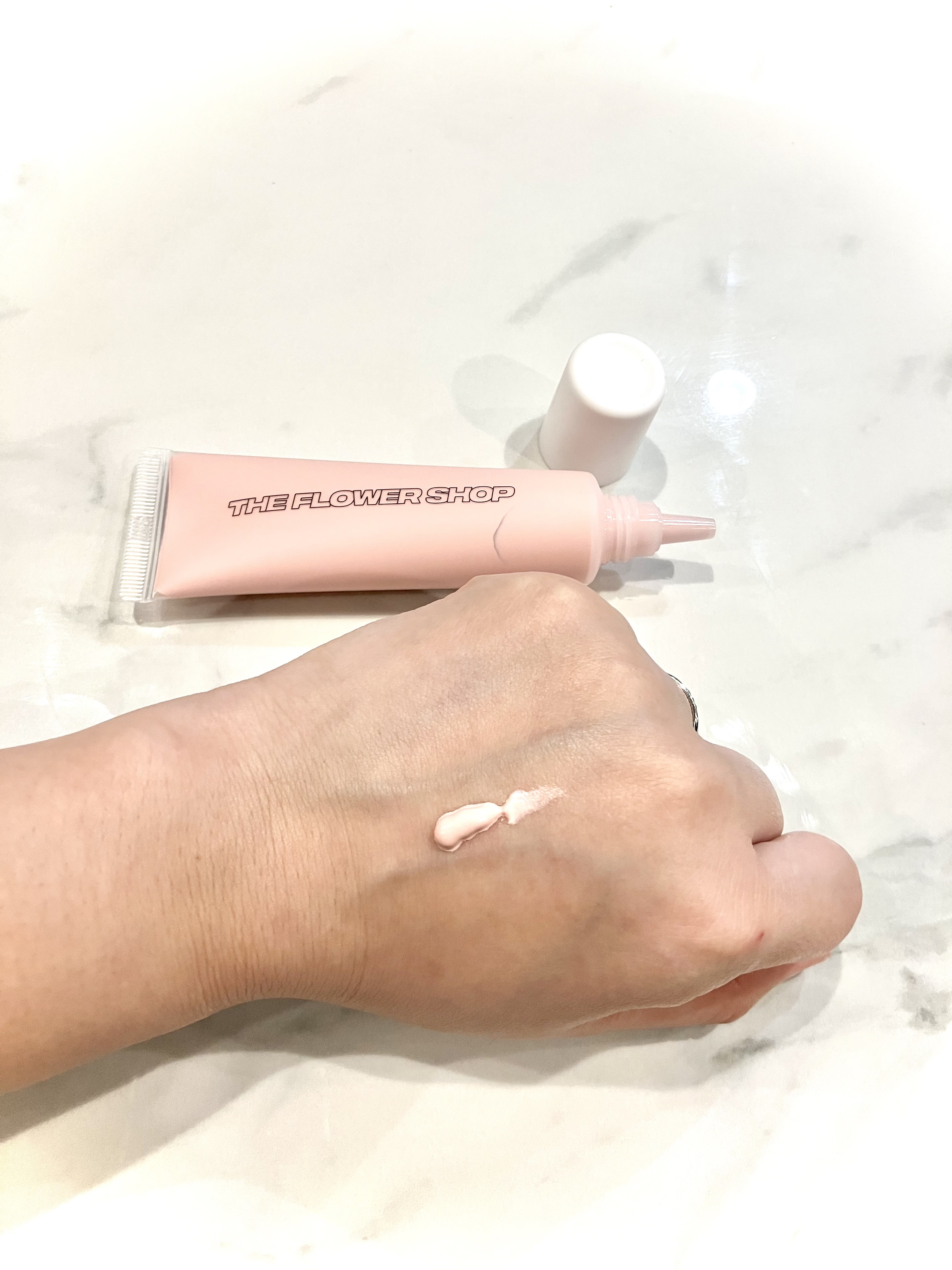 ザ・フラワーショップ　ベース/THE FLOWER SHOP/化粧下地を使ったクチコミ（3枚目）