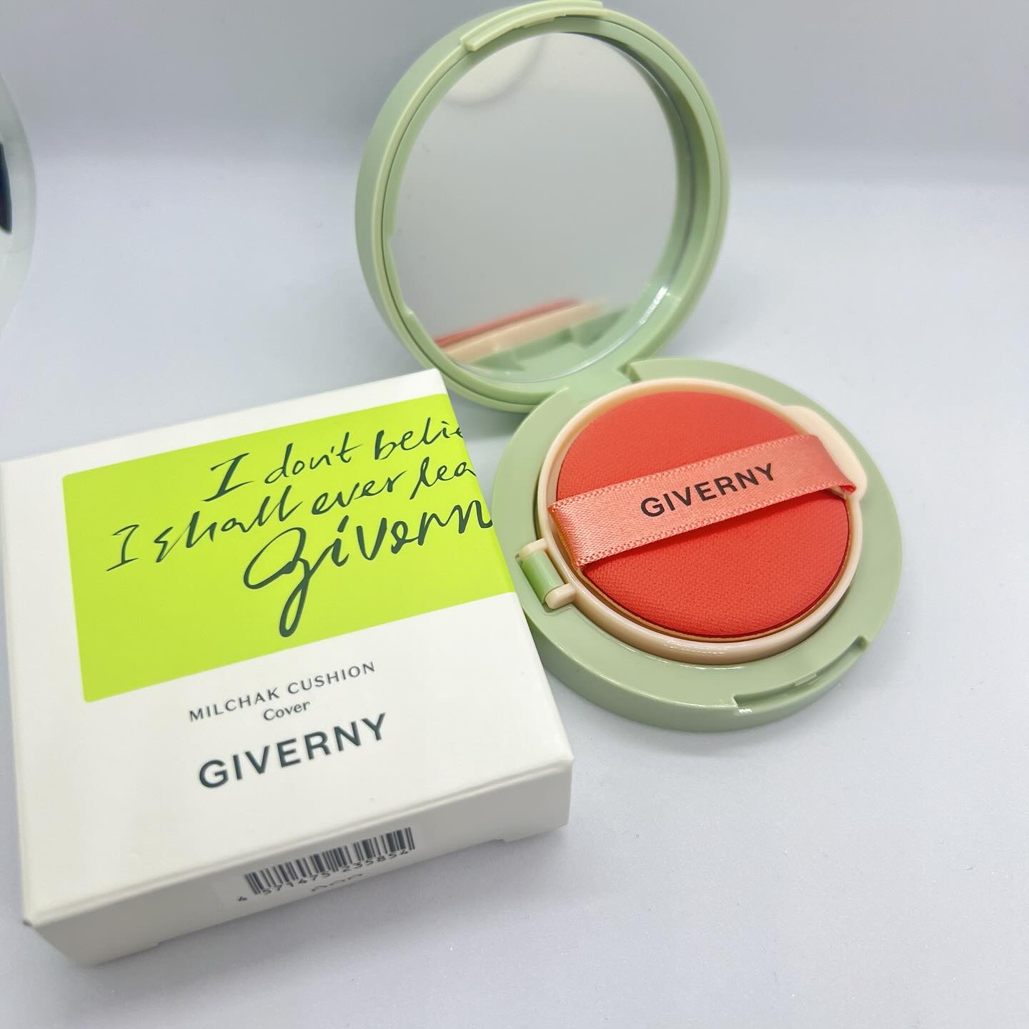 ジヴェルニー 密着カバークッション/GIVERNY/クッションファンデーションを使ったクチコミ（3枚目）