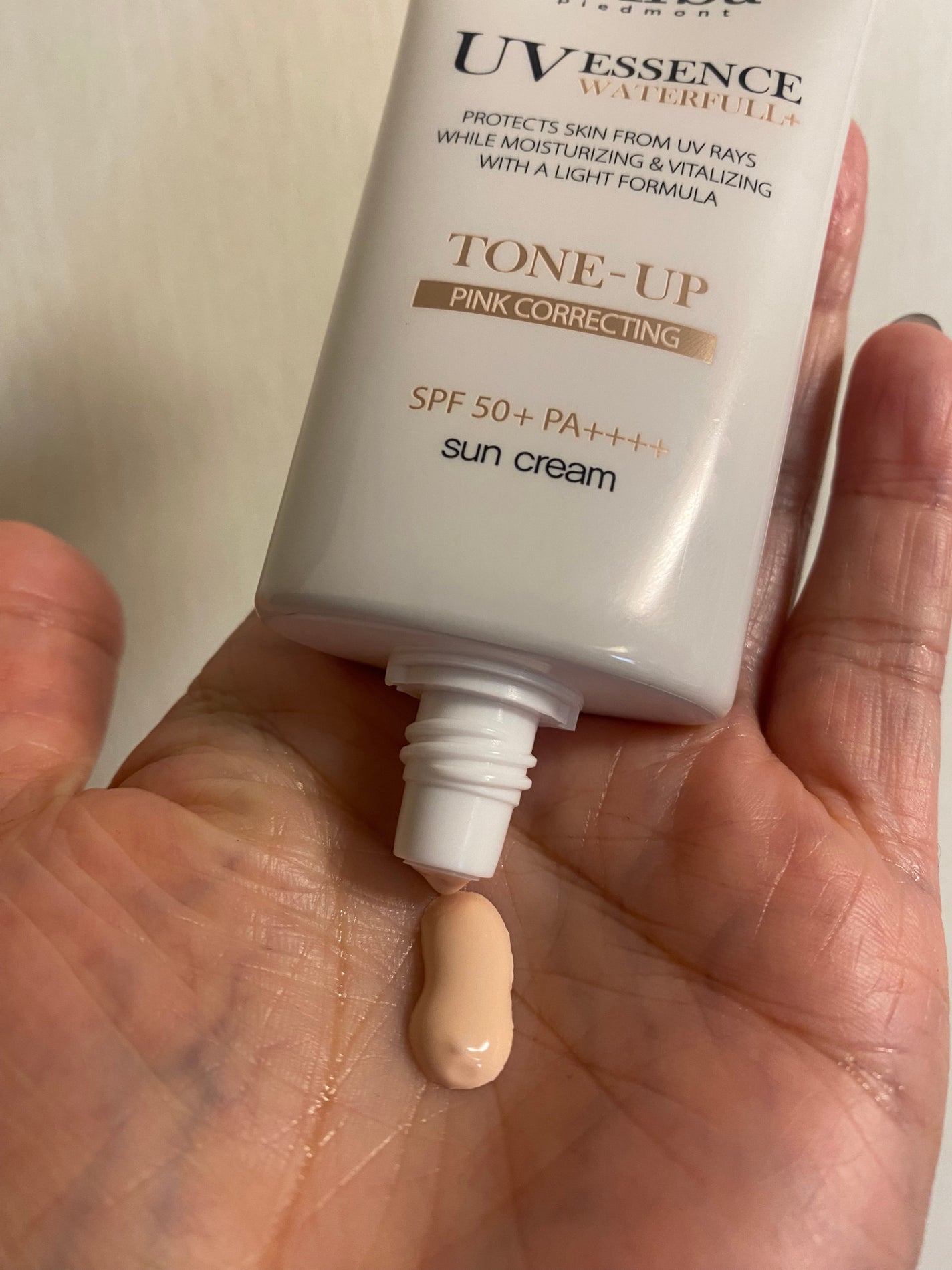 ウォータフルトーンアップサンクリーム/ダルバ/日焼け止めクリームを使ったクチコミ(3枚目)