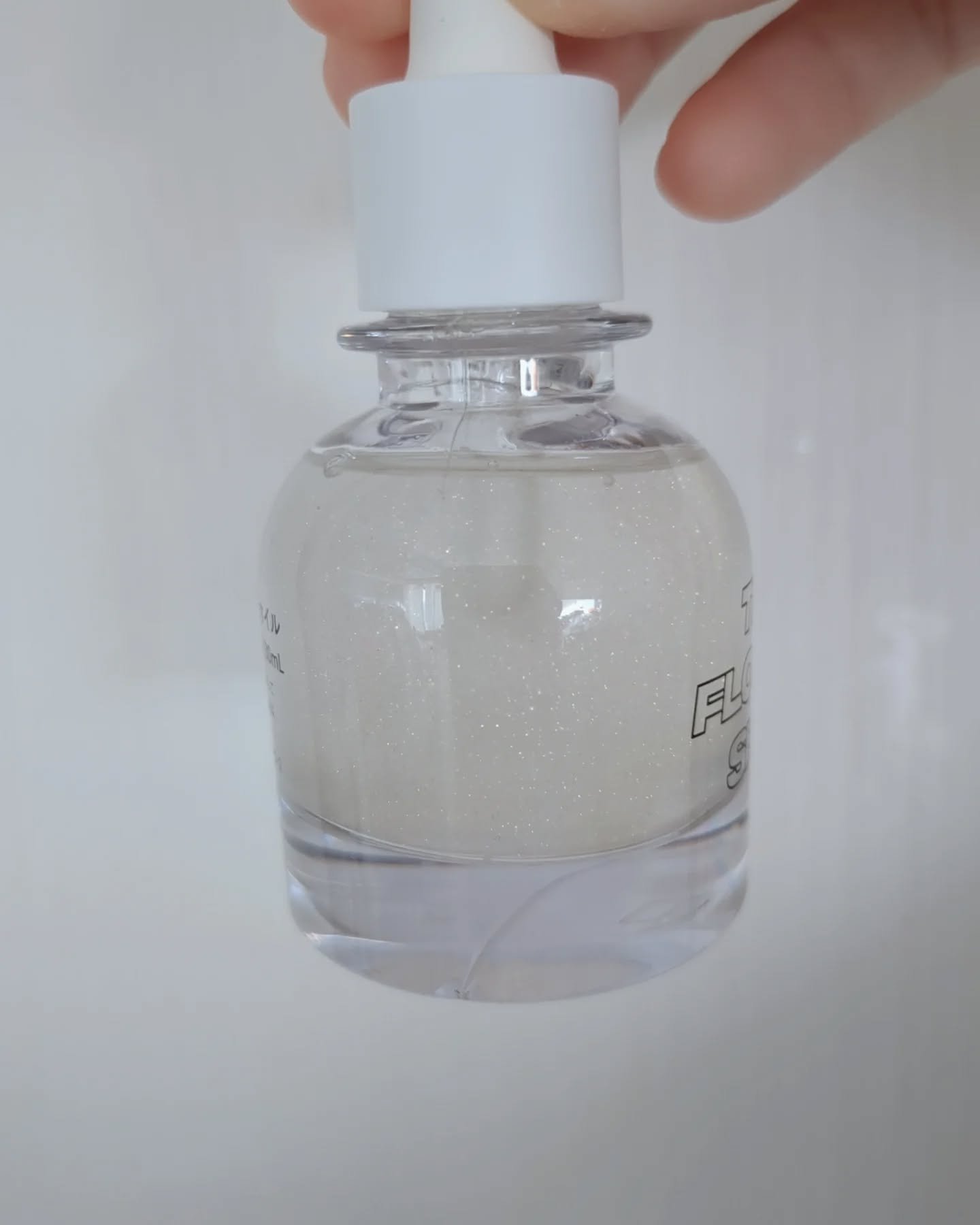 ザ・フラワーショップ　シルキー ドロップ オイル/THE FLOWER SHOP/ヘアオイルを使ったクチコミ（2枚目）