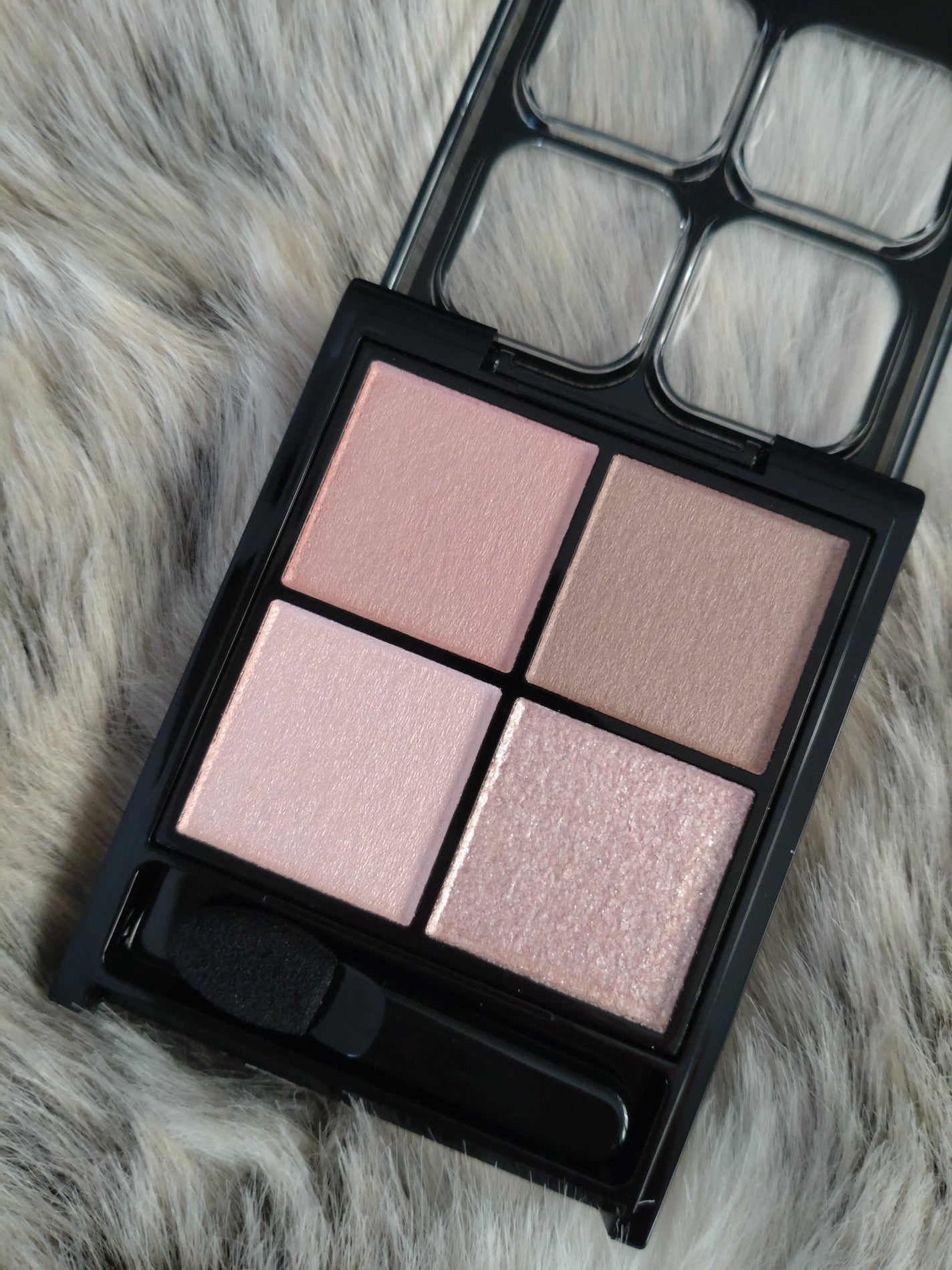 ケイト ポッピングシルエットシャドウ/KATE/アイシャドウパレットを使ったクチコミ(2枚目)