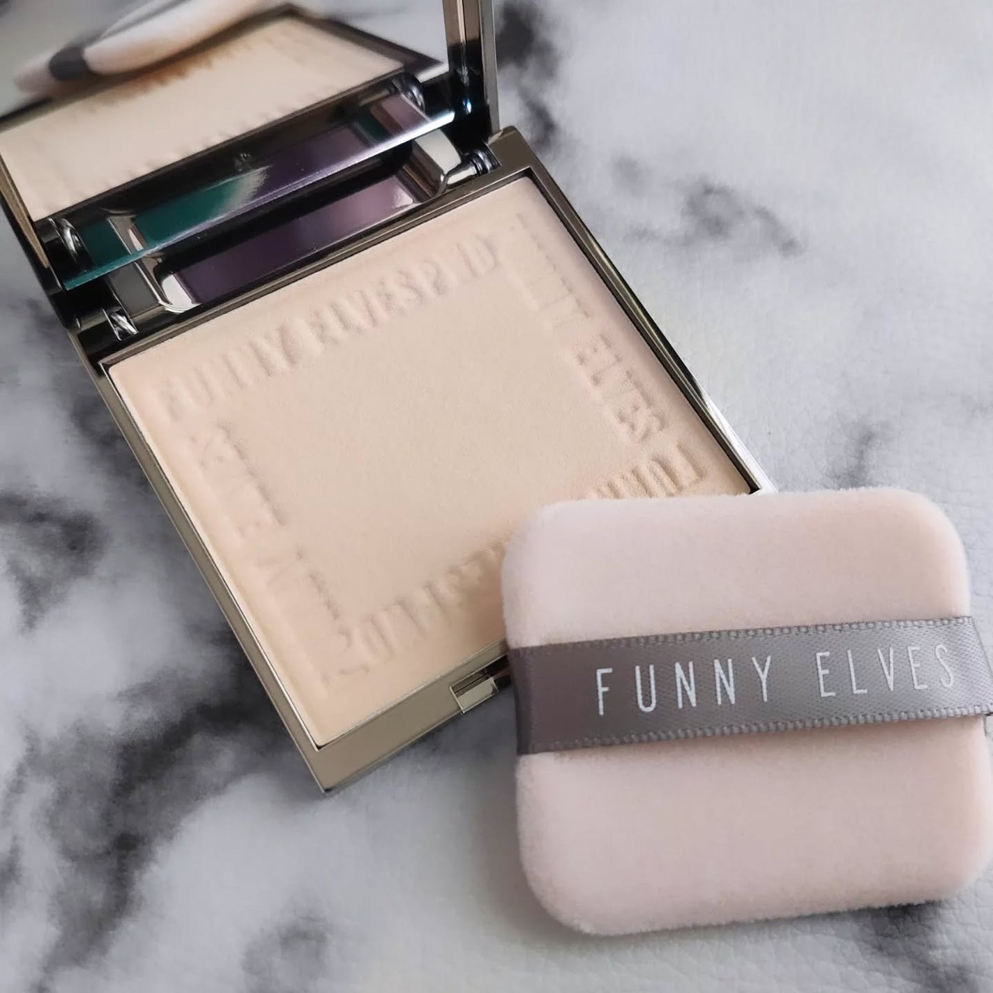 ソフトマットプレストパウダー/FUNNY ELVES方里/プレストパウダーを使ったクチコミ(4枚目)