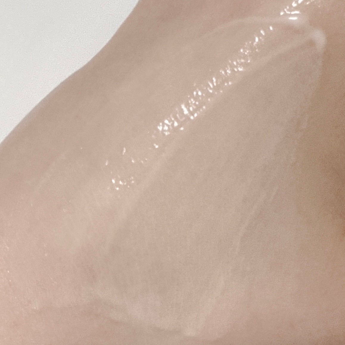 スキンアクア ヒアルロンセラムUV/スキンアクア/日焼け止めローションを使ったクチコミ(3枚目)