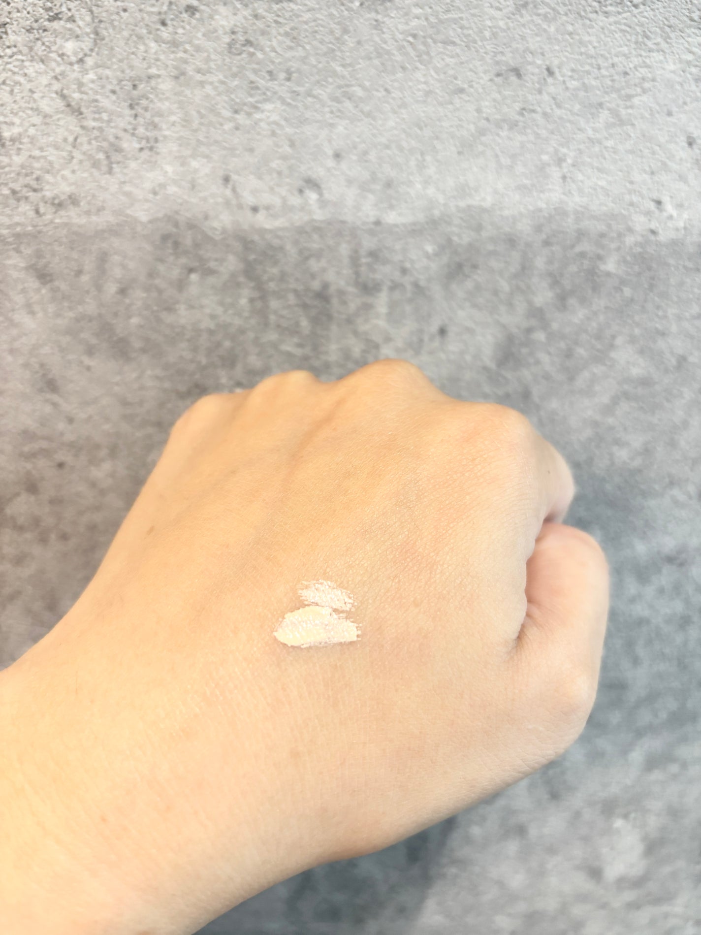 ザ・フラワーショップ コンシーラー/THE FLOWER SHOP/リキッドコンシーラーを使ったクチコミ(2枚目)