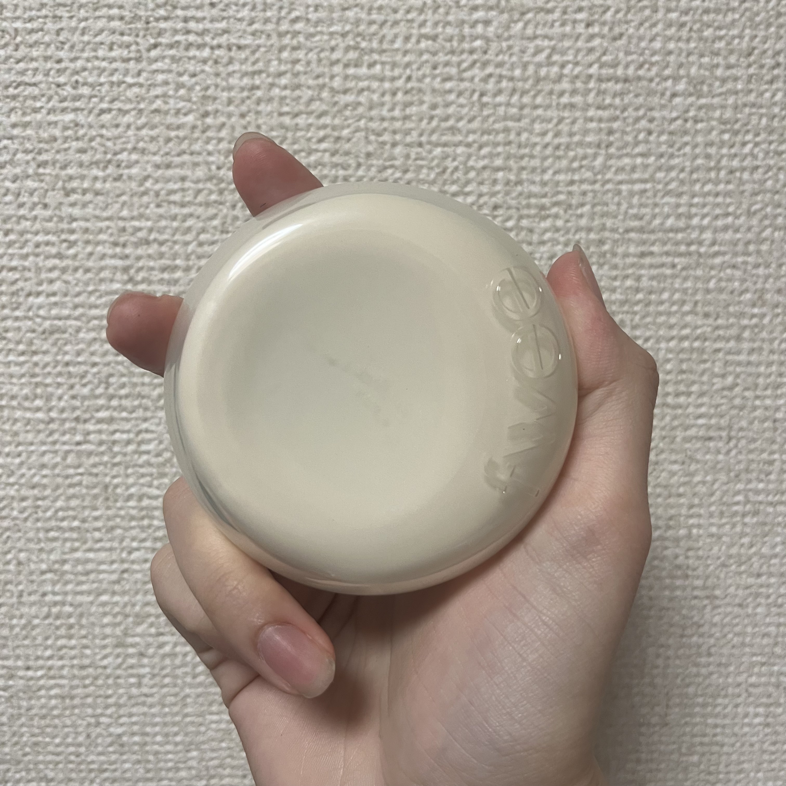 フィー クッションエッグフィットカバー/fwee/クッションファンデーションを使ったクチコミ（1枚目）