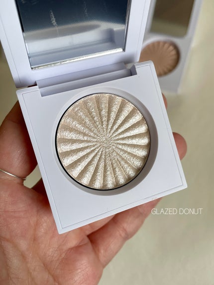 OFRA mini Highlighter/Ofra Cosmetics/パウダーハイライトを使ったクチコミ(4枚目)