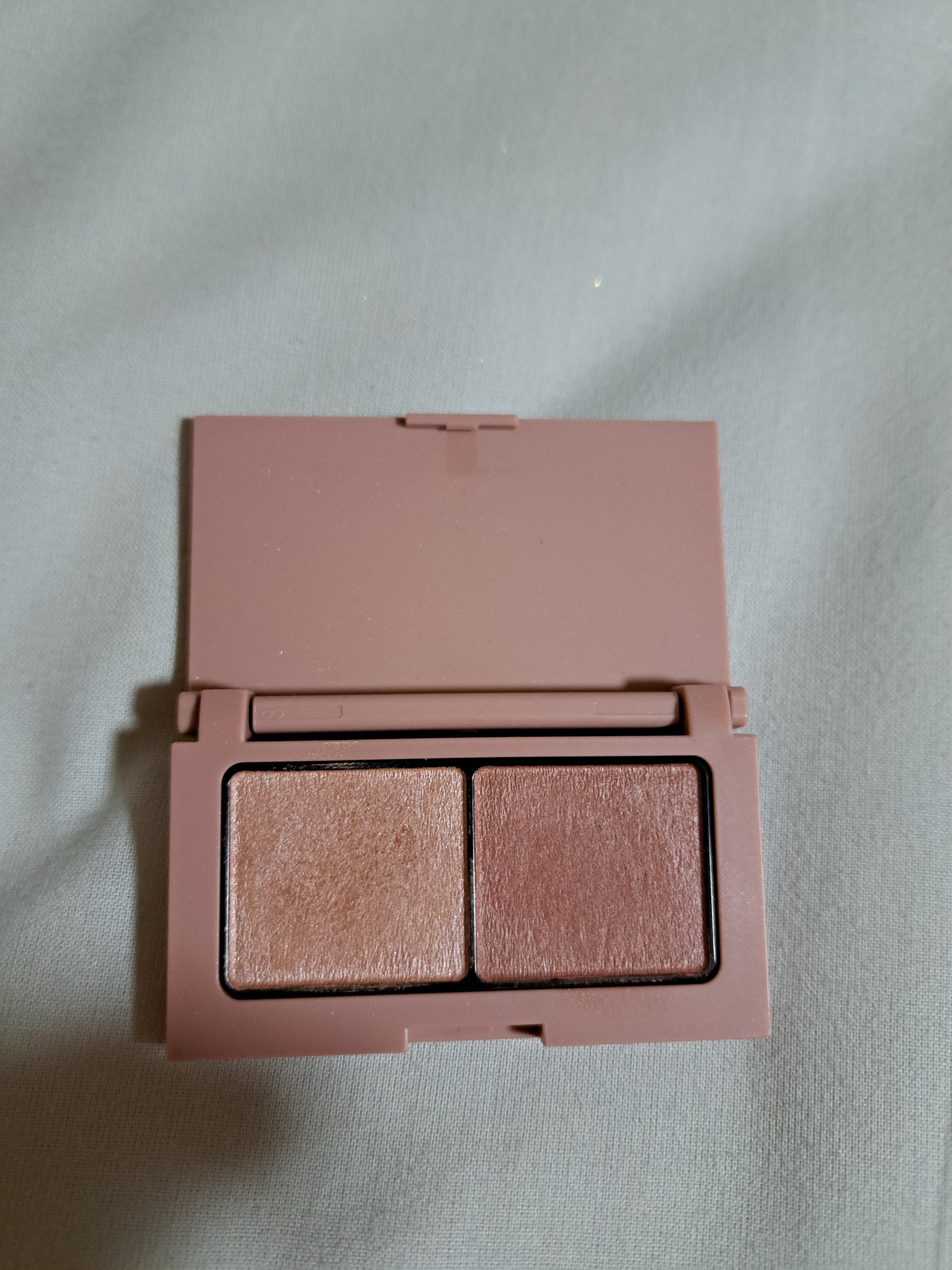 ピックミーアイズグリッター/Ririmew/グリッターを使ったクチコミ（3枚目）