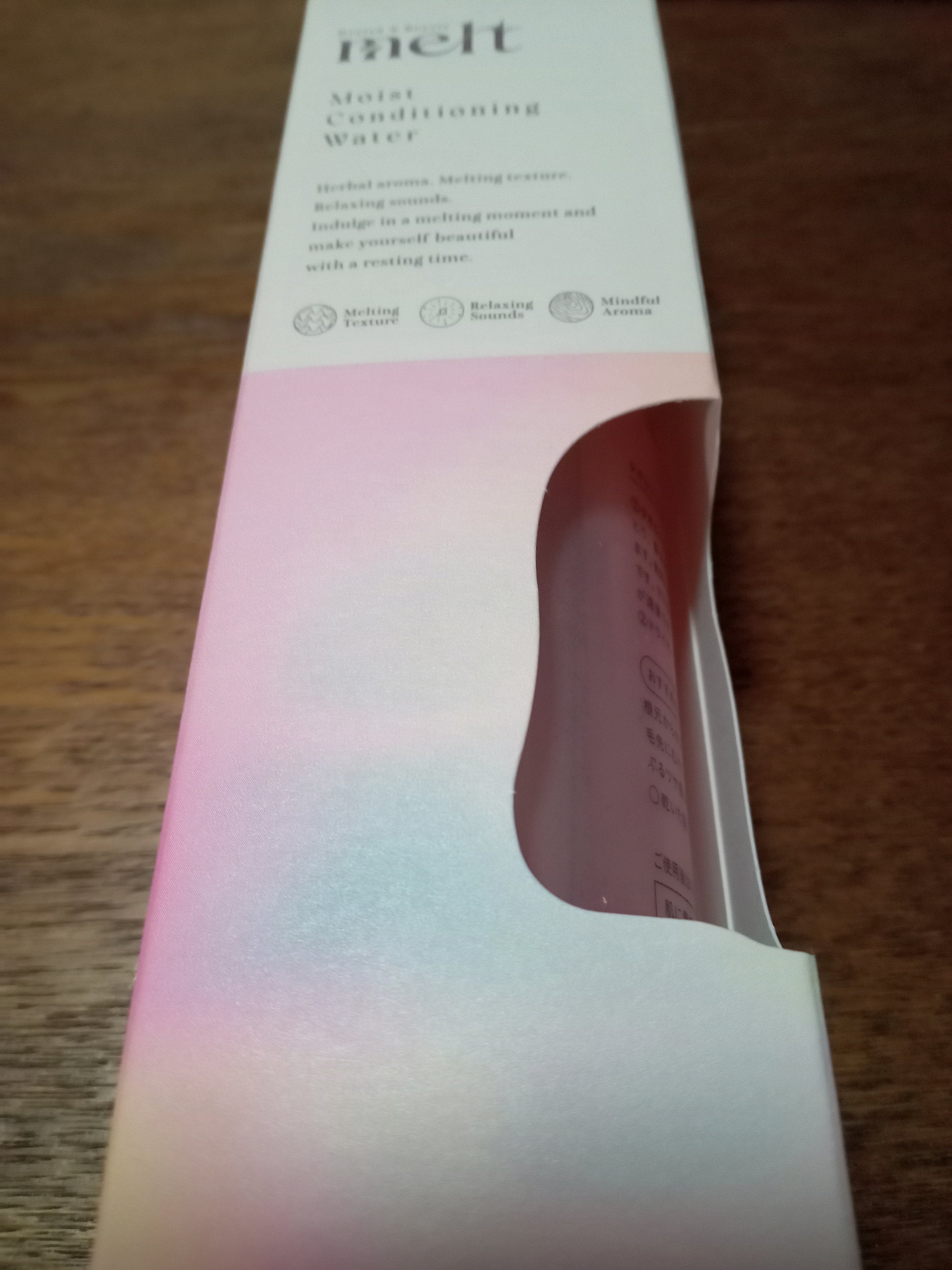 メルト モイストコンディショニングウォーター/melt/アウトバストリートメントを使ったクチコミ（1枚目）