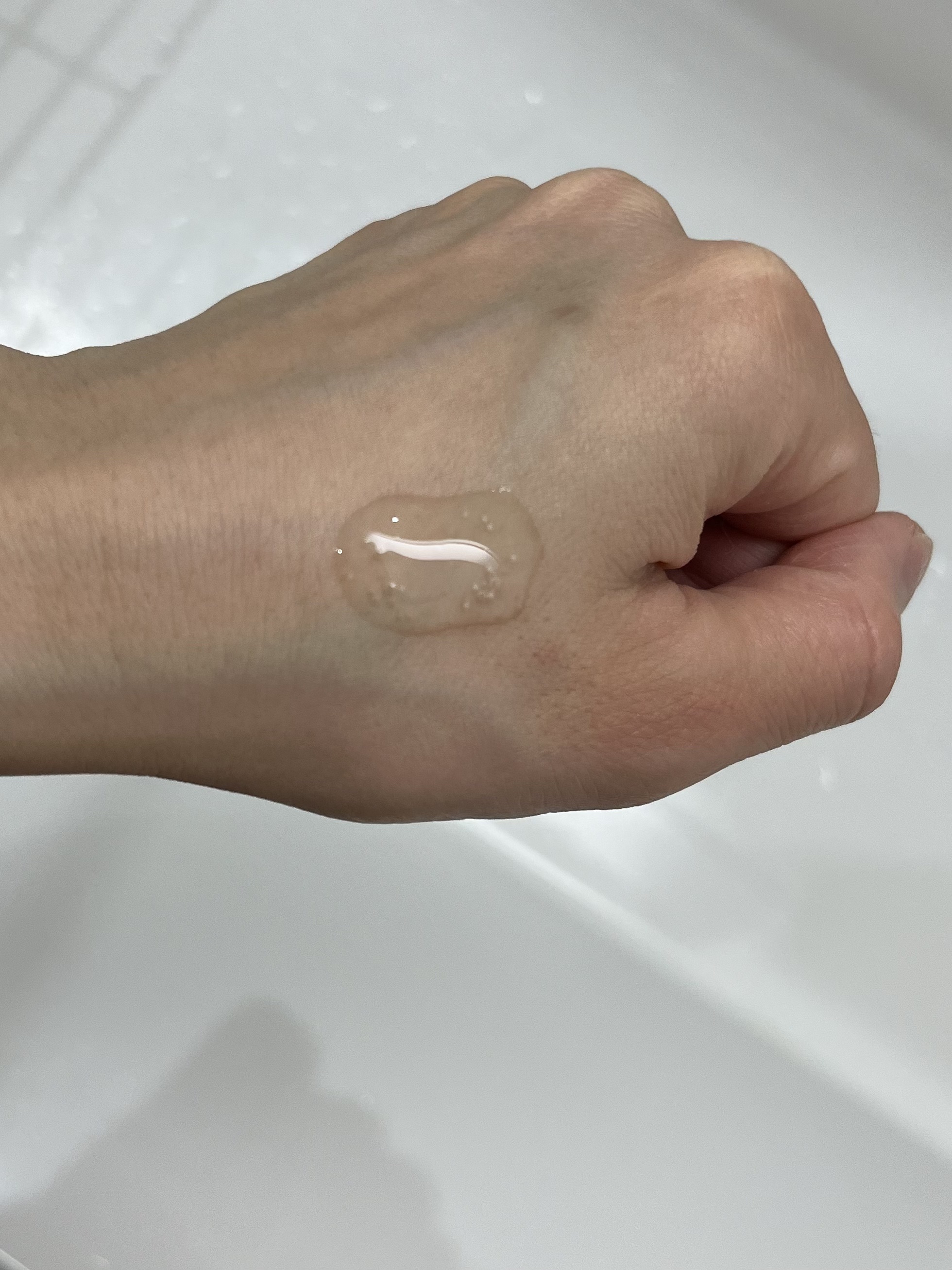 トーンブライトニング カプセルアンプル/SKIN1004/美容液を使ったクチコミ（2枚目）