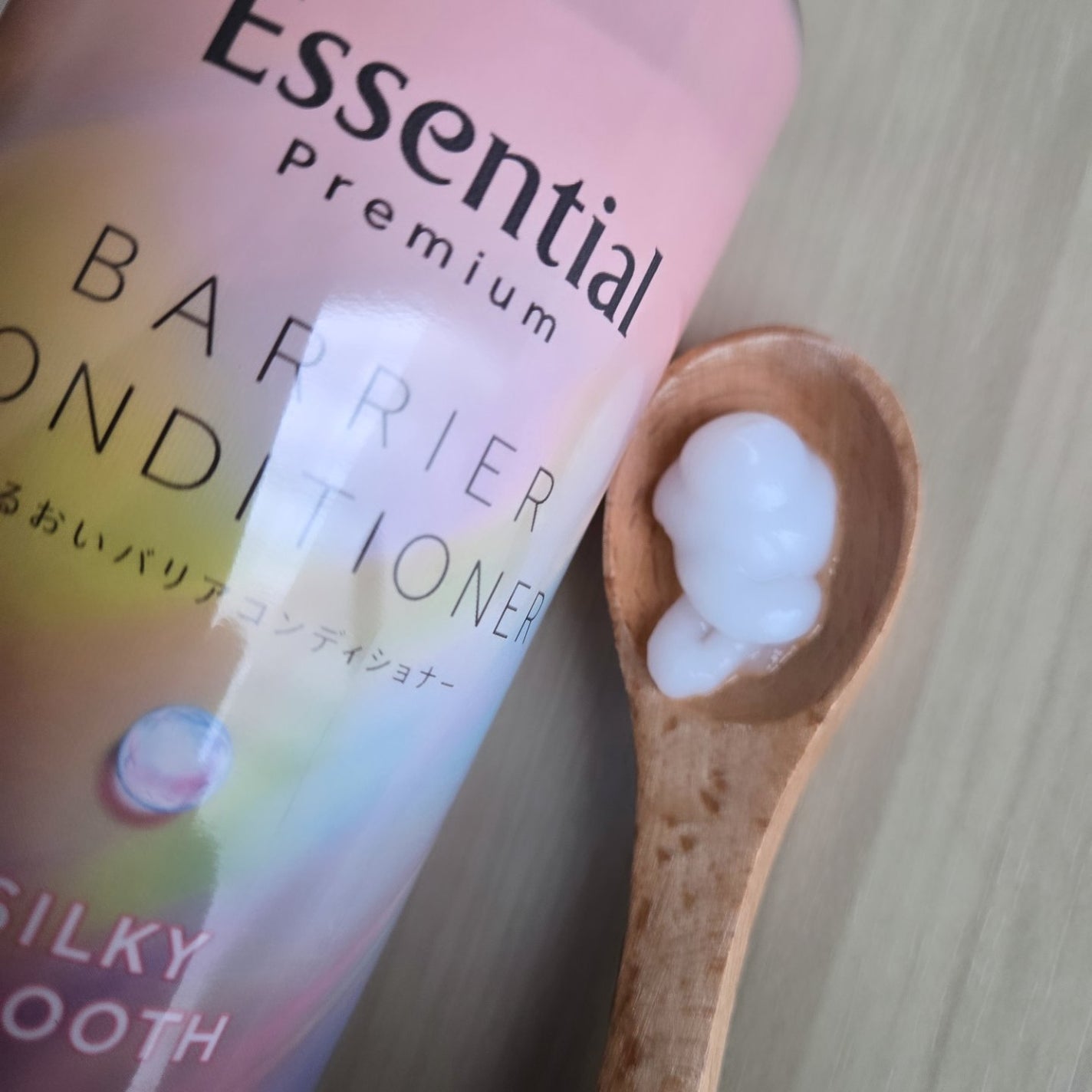 ザビューティ うるツヤチャージヘアパック/エッセンシャル/ヘアマスク・ヘアパックを使ったクチコミ(5枚目)