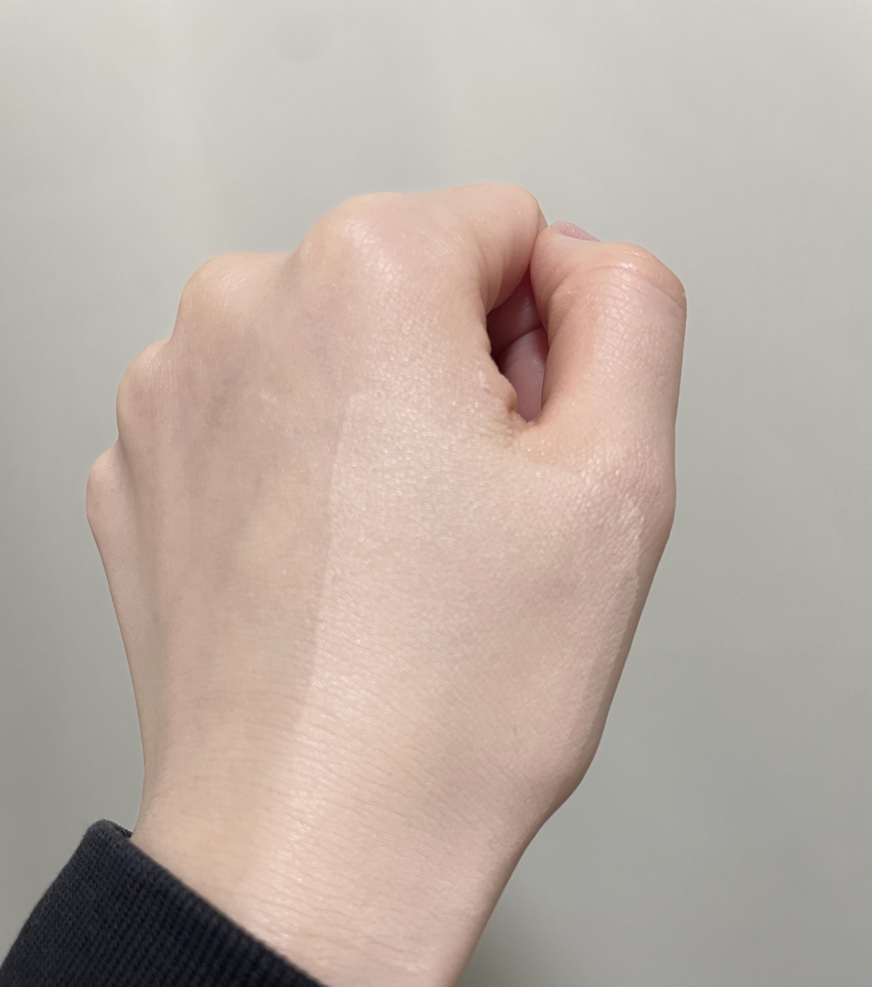 フィーファンデーションガラス/fwee/リキッドファンデーションを使ったクチコミ（2枚目）