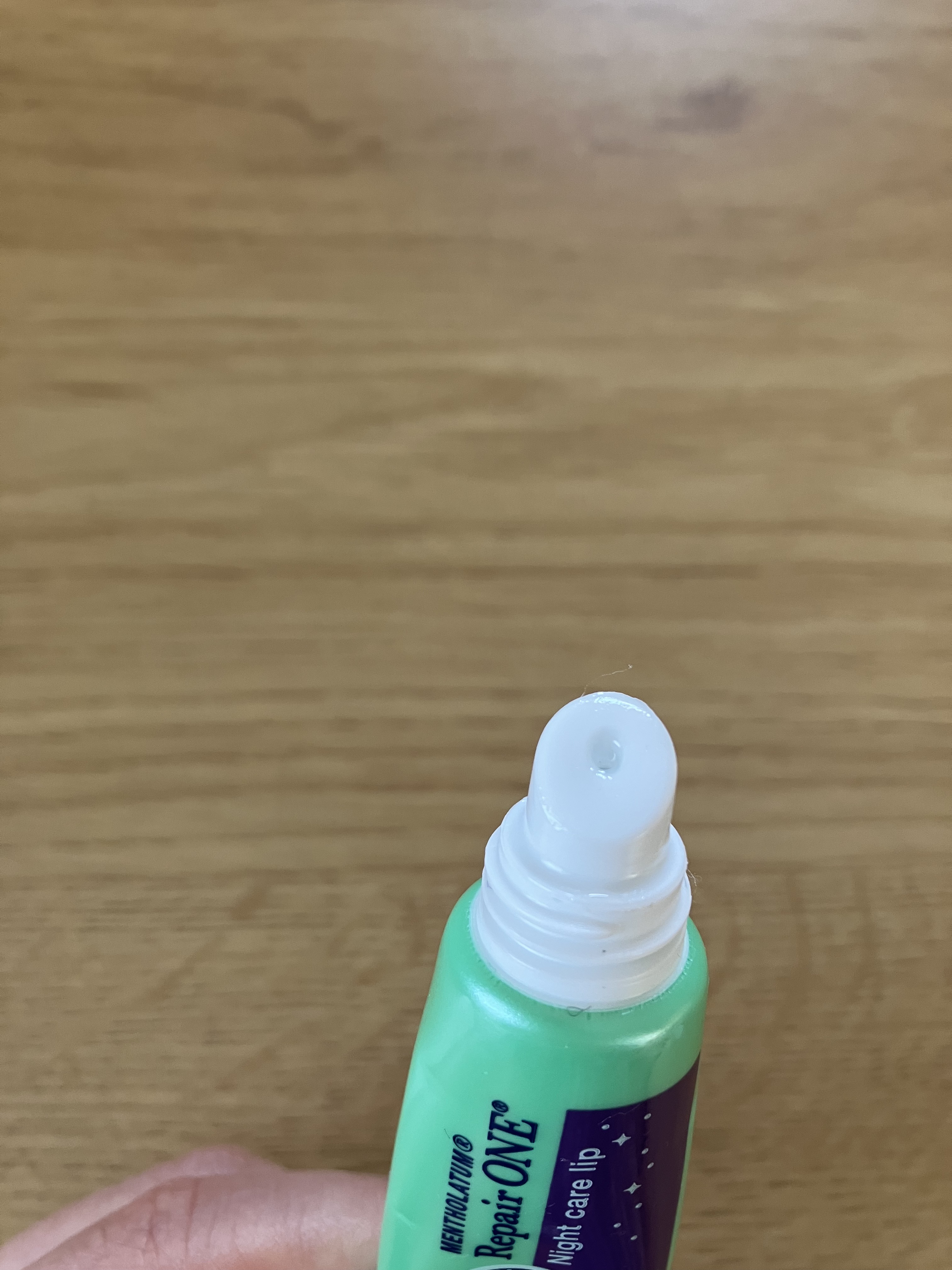 メンソレータム リペアワン ナイトケアリップ/メンソレータム/リップ美容液を使ったクチコミ（2枚目）