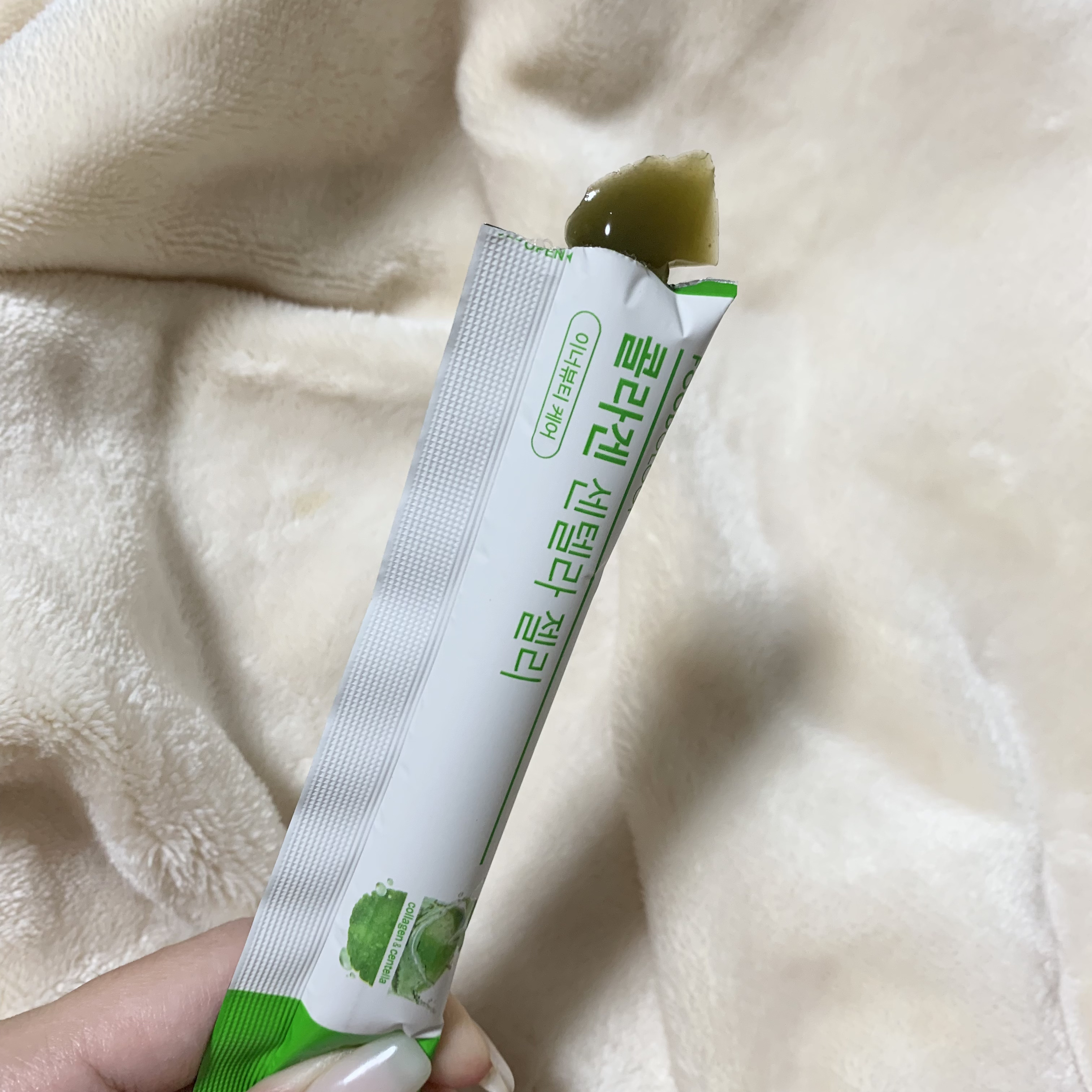 コラーゲンセンテラゼリー/FOODOLOGY/美容サプリメントを使ったクチコミ（3枚目）