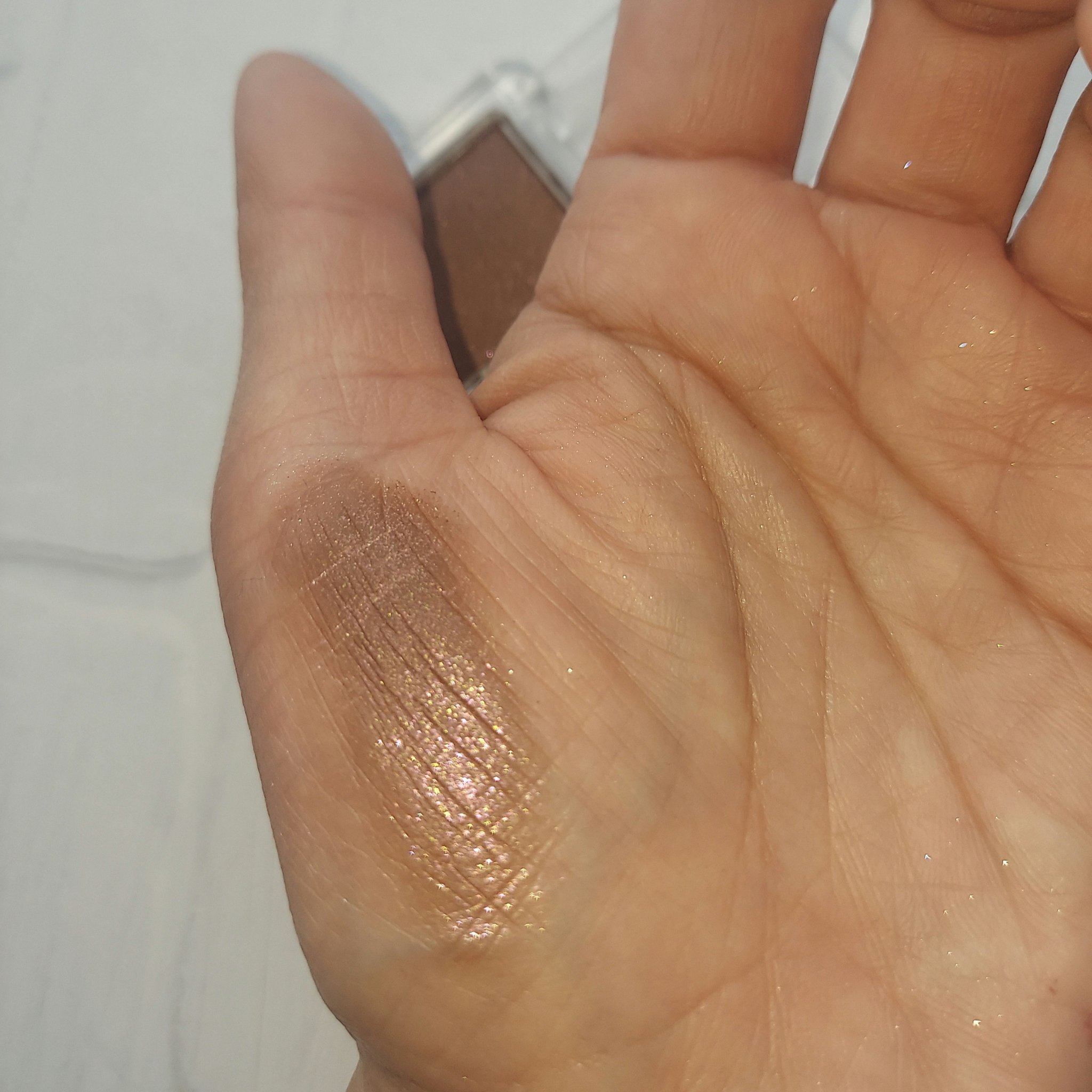 シングル カラー アイシャドウ/ちふれ/単色アイシャドウを使ったクチコミ（2枚目）